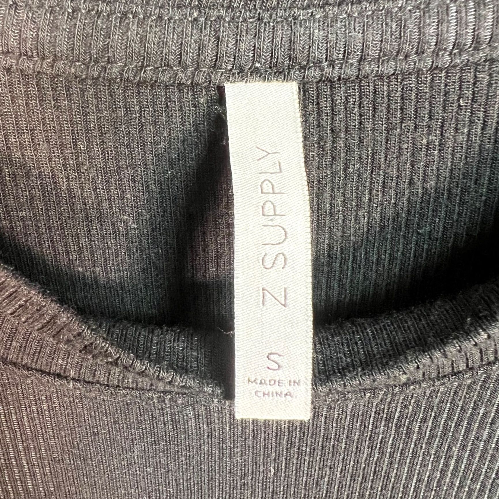 Z Supply Z Supply Women’s Black Short Sleeve Ribbed Knit T-Shirt Size Small Adult S Stretch Rayon Spandex Size S / US 4 / IT 40 - 3 Thumbnail