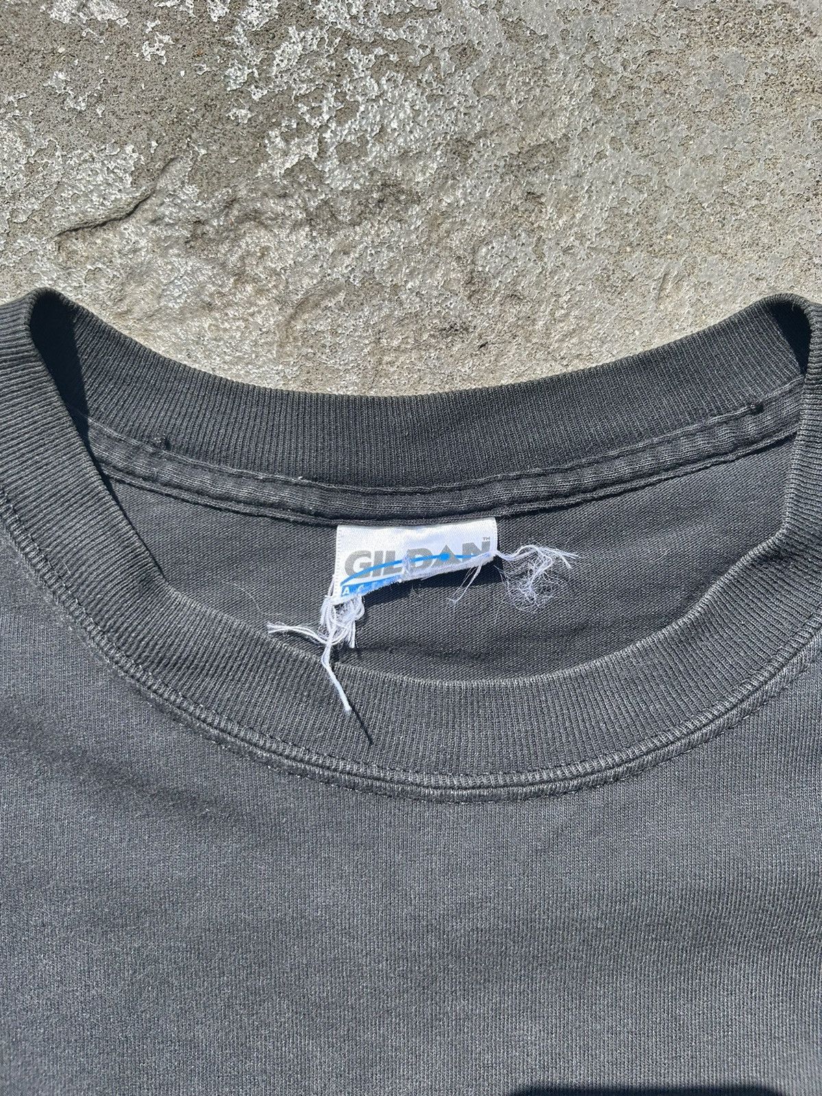 Gildan Embroidered Porsche logo tee Size US XXL / EU 58 / 5 - 3 Thumbnail