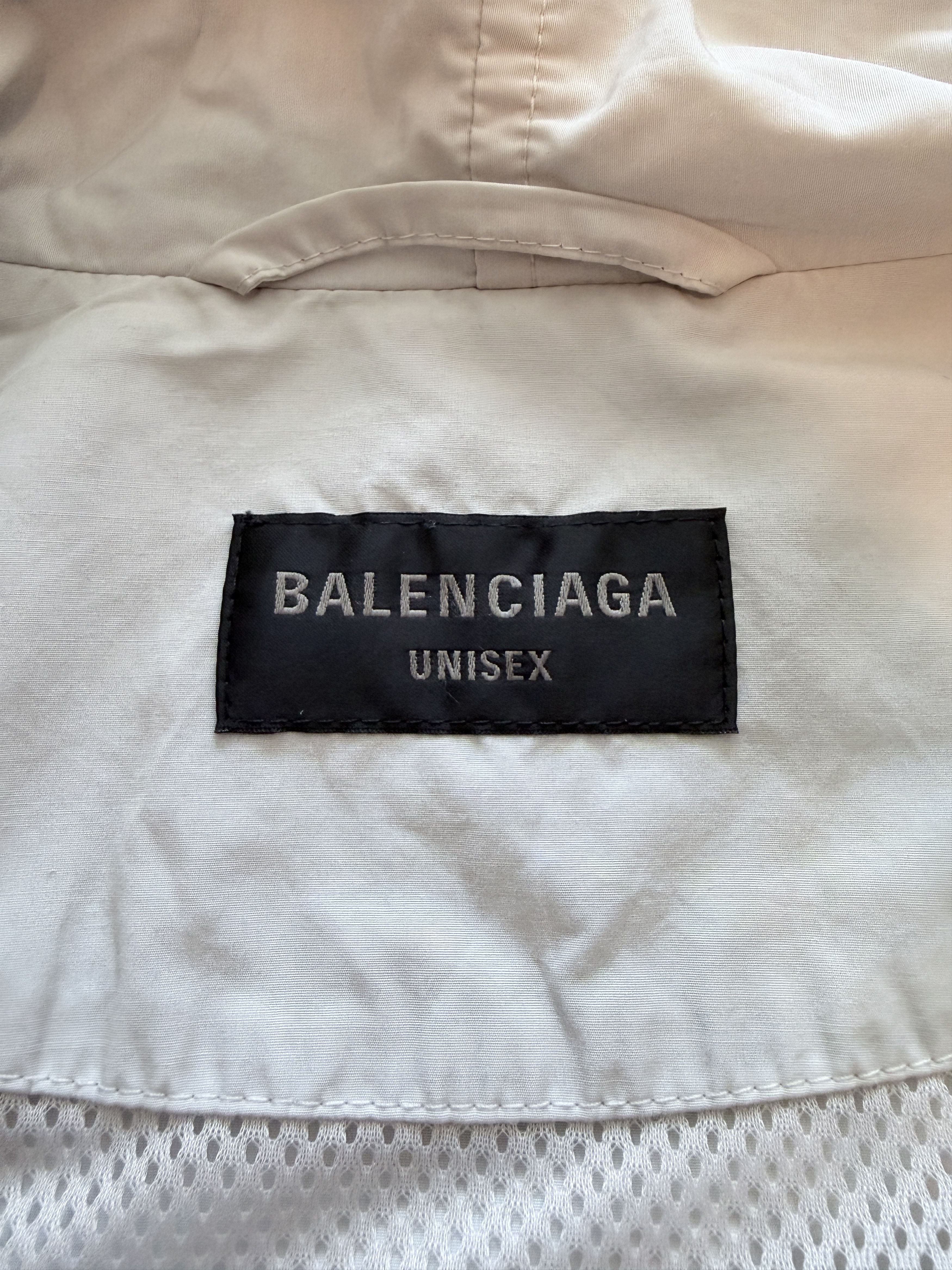 Balenciaga Balenciaga 3B Track Jacket White Blue Red Size US XL / EU 56 / 4 - 10 Thumbnail