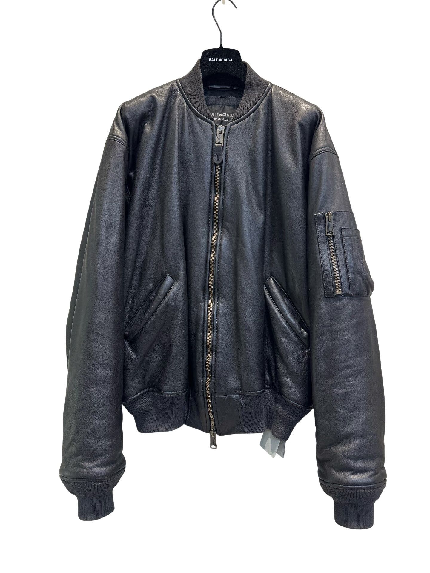 Balenciaga Balenciaga Garde-robe Bomber Jacket Size S Size US S / EU 44-46 / 1 - 1 Thumbnail