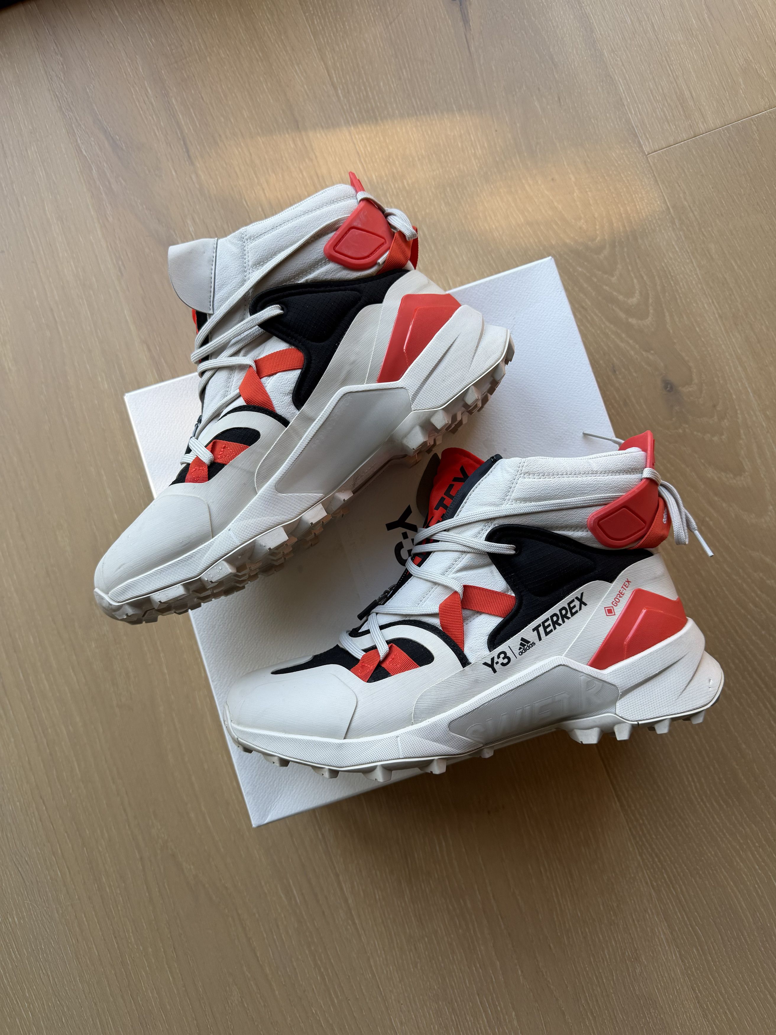 Y-3 adidas Y-3 TERREX SWIFT R3 GTX GORE-TEX Size US 9.5 / EU 42-43 - 10 Thumbnail