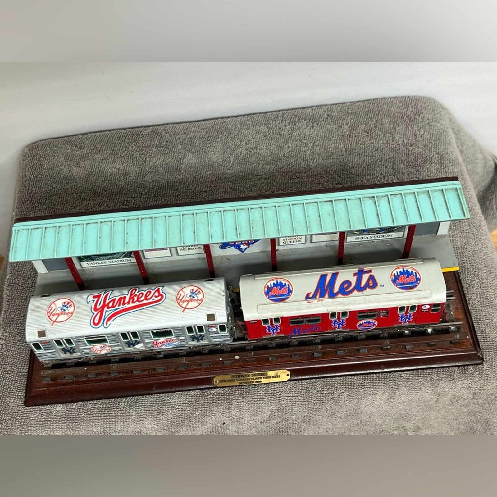 MLB Subway Series World Series Mets & Yankees Danbury Vintage Size ONE SIZE - 5 Thumbnail