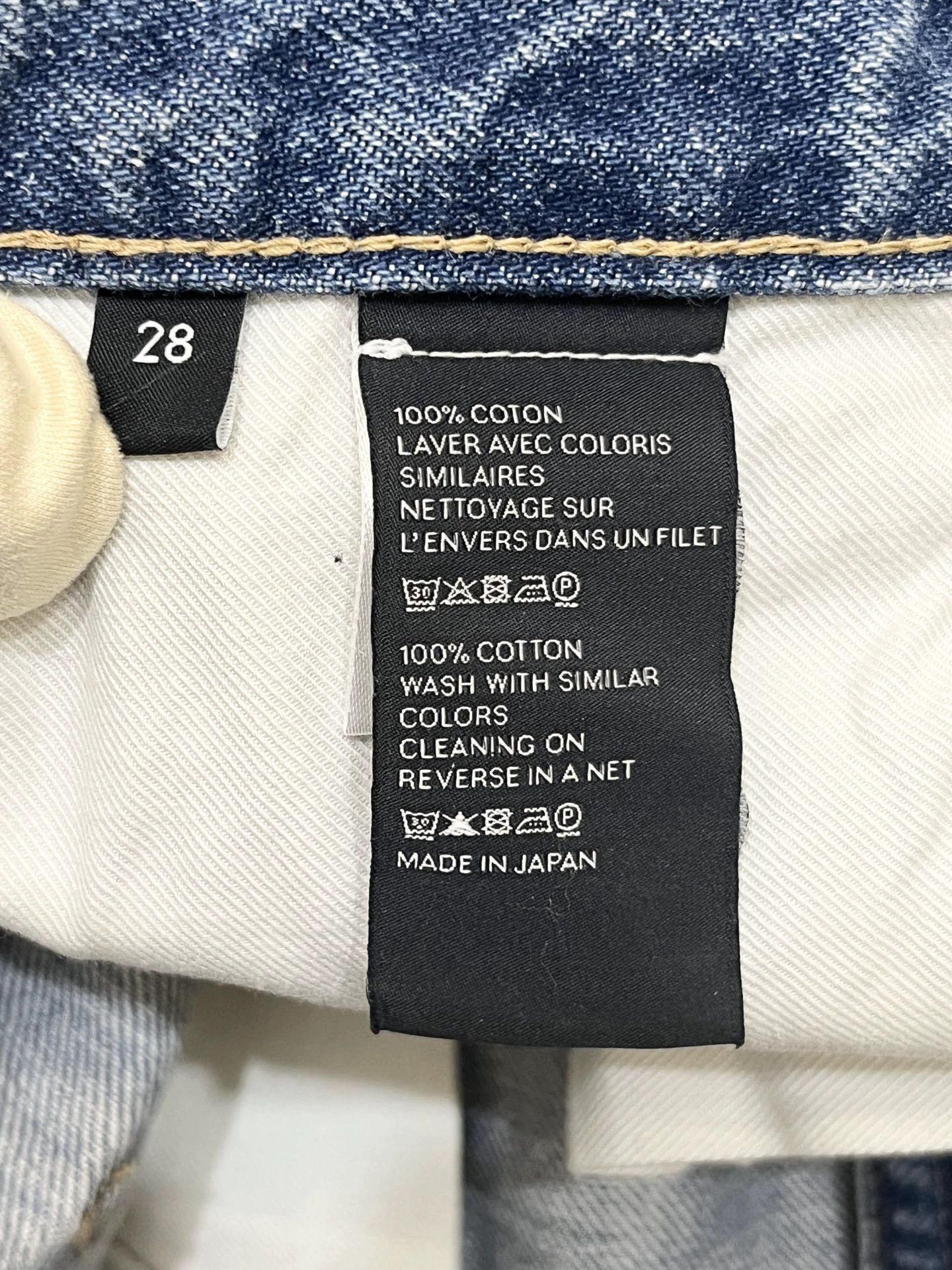 Celine Celine Women's 28 Blue Jeans Washed Tag Faded Size 28" / US 6 / IT 42 - 4 Thumbnail