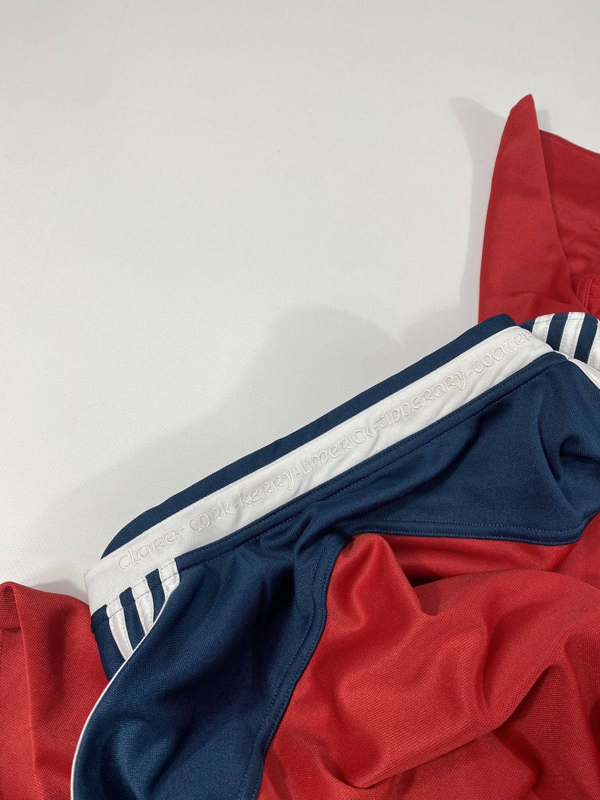 Adidas 2014 Adidas Munster Rugby Womens Jersey T-shirt Size XXL / US 16-18 / IT 52-54 - 11 Thumbnail