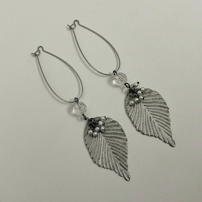 Other Silver Leaf Pendant Beaded Dangle Statement Earrings Size ONE SIZE - 1 Thumbnail