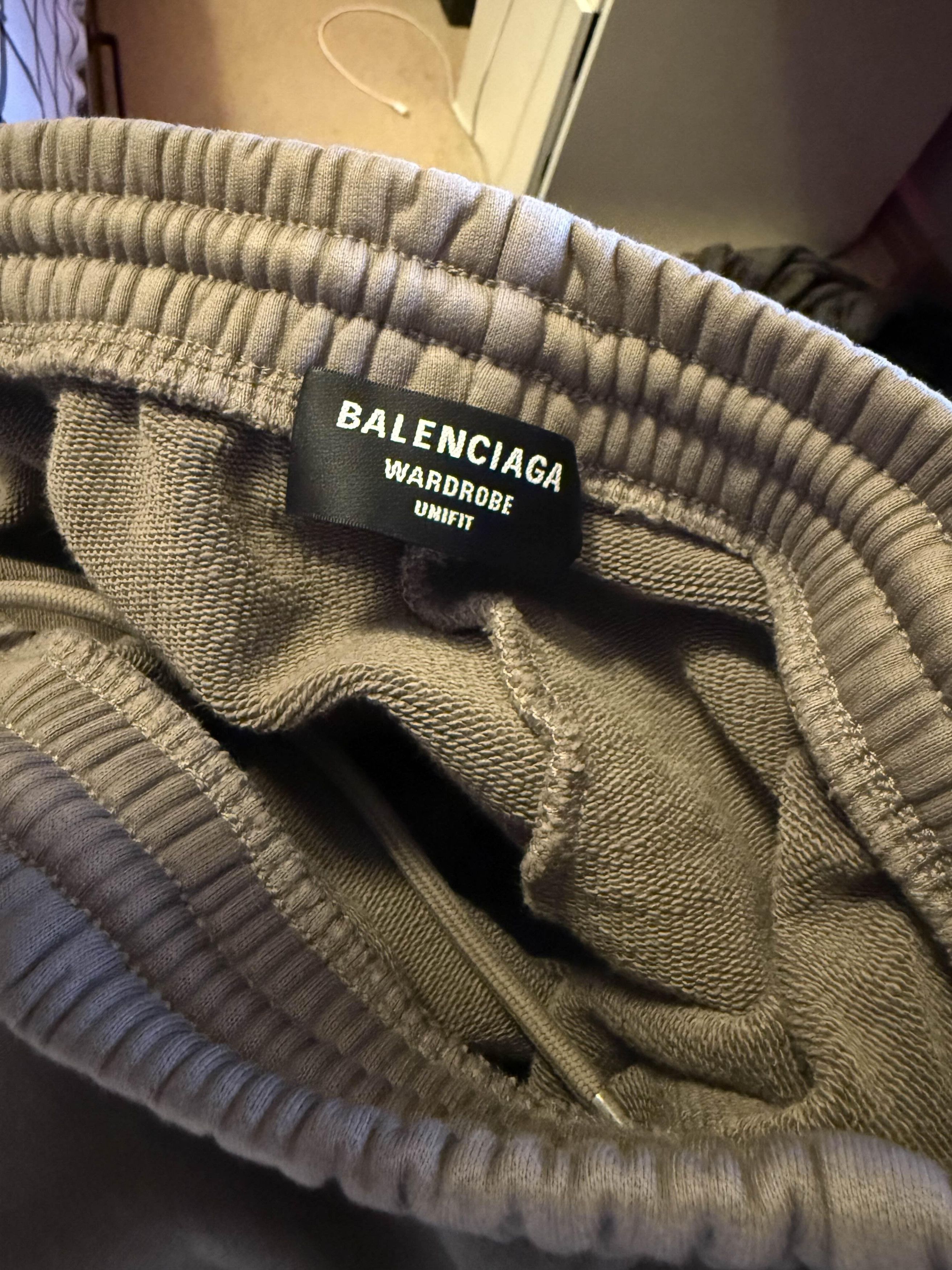 Balenciaga Balenciaga Flared Baggy Sweatpants Size US 35 - 3 Thumbnail