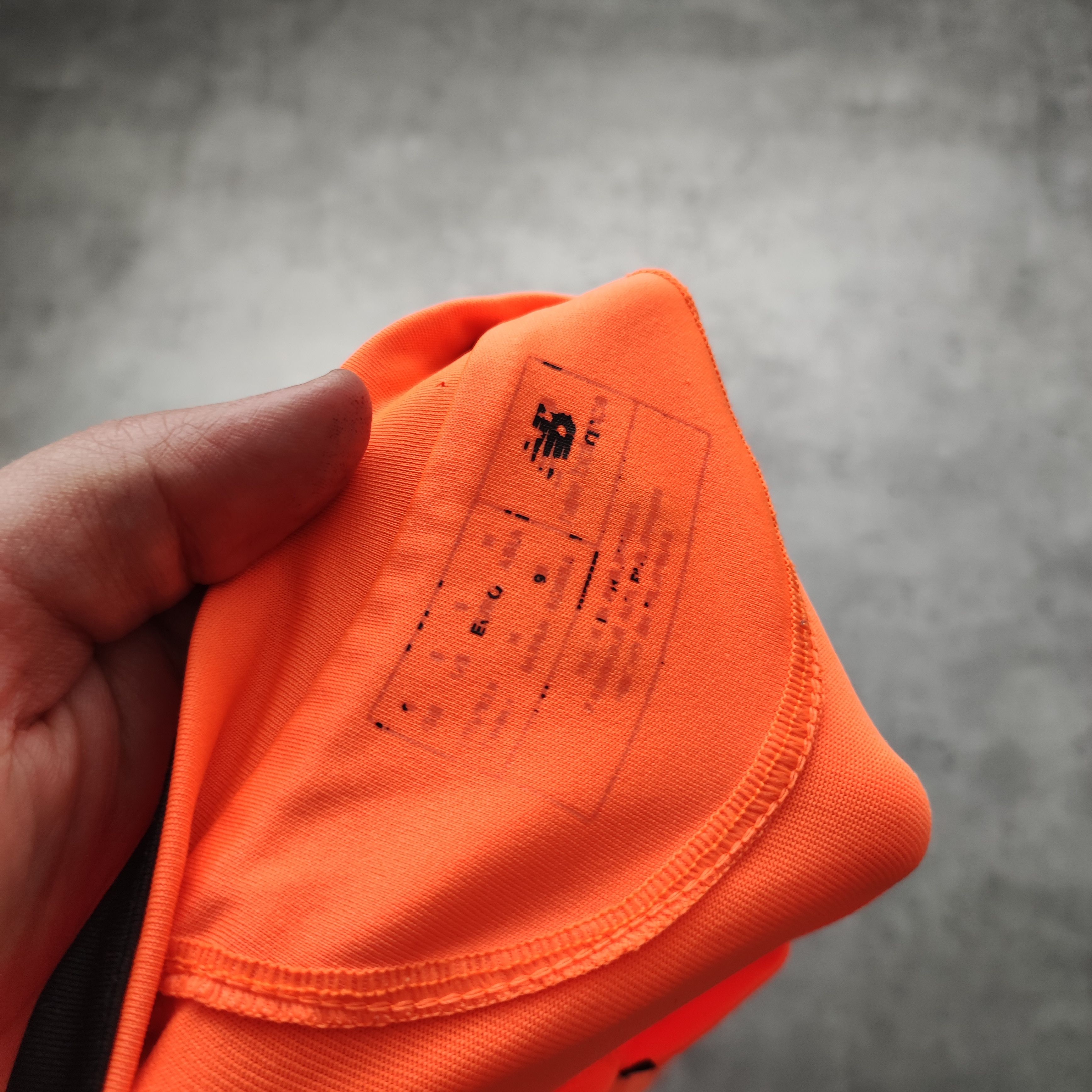 New Balance Liverpool FC 2017/18 THIRD Orange 125th Jersey Size US S / EU 44-46 / 1 - 7 Thumbnail