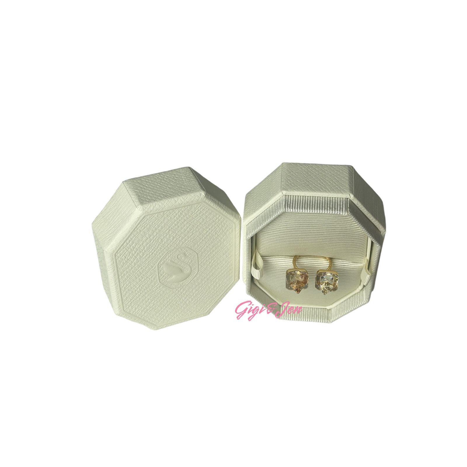 Swarovski Swarovski Ortyx open ring Pyramid cut plated 52/6 Size ONE SIZE - 6 Thumbnail