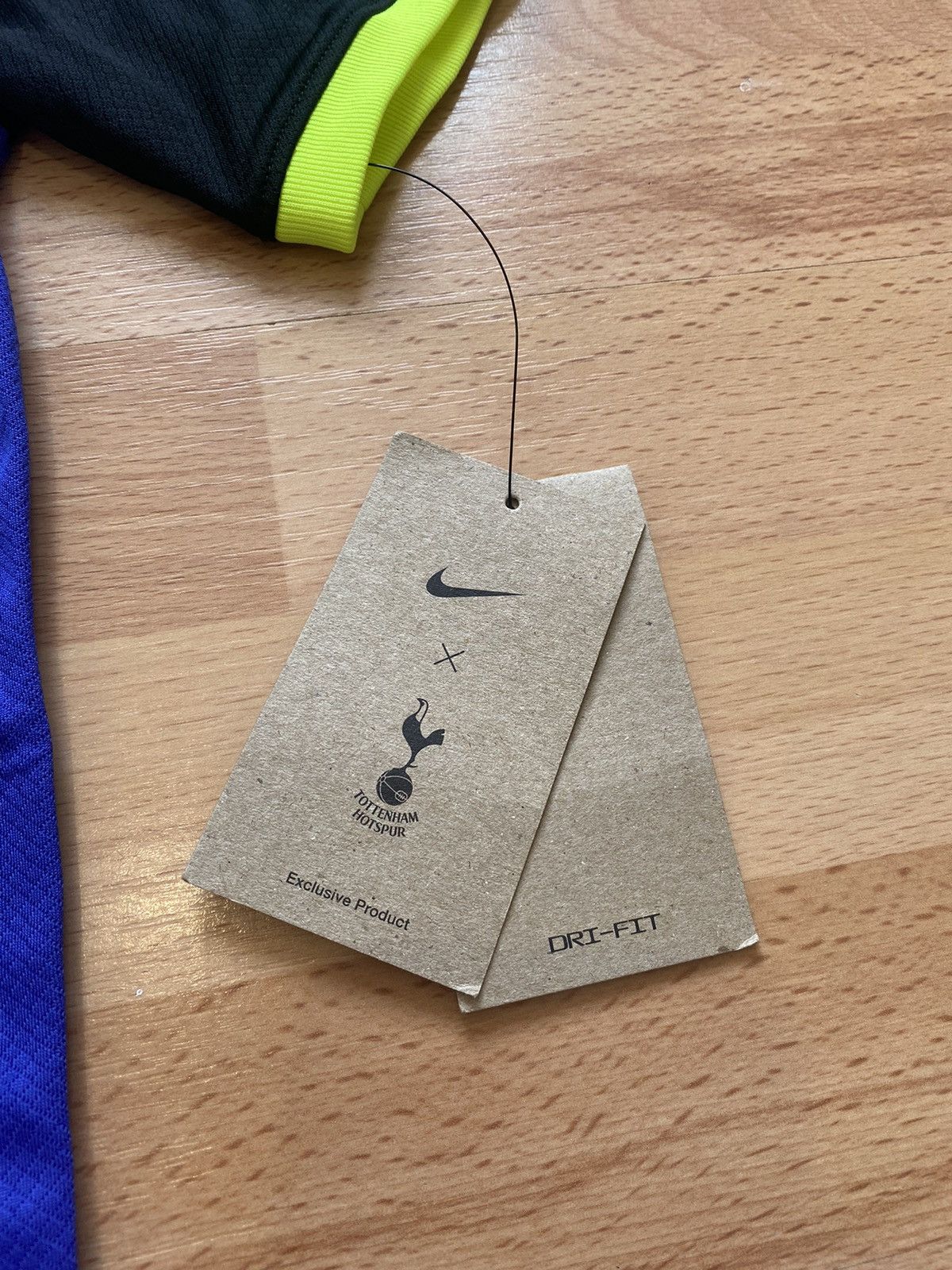 Nike Nike Tottenham Hotspur 22/23 Youth KidsJersey DJ7875-431 Size US XXS / EU 40 - 3 Thumbnail