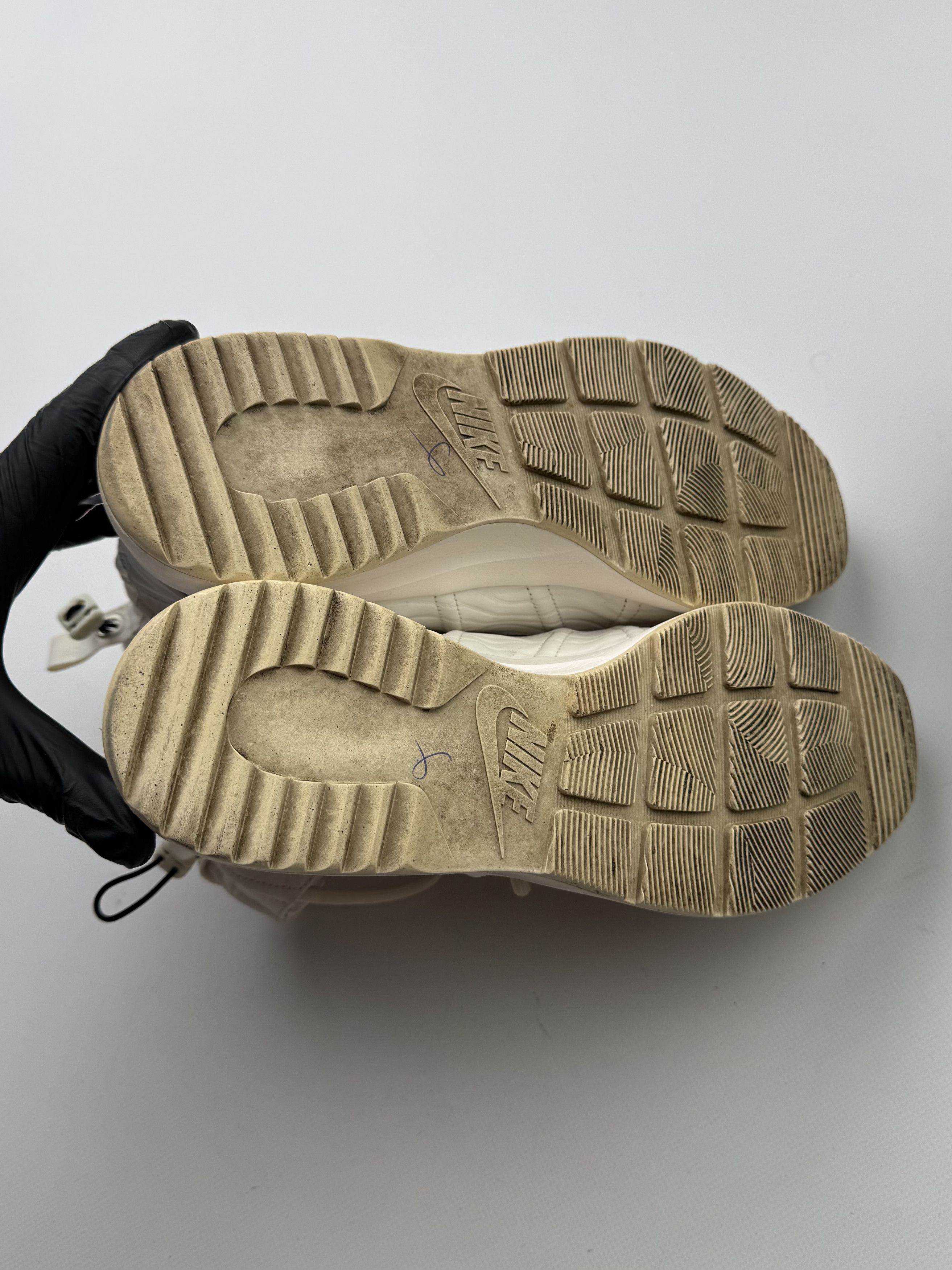 Nike Nike Boots (145) Size US 9.5 / EU 42-43 - 8 Thumbnail