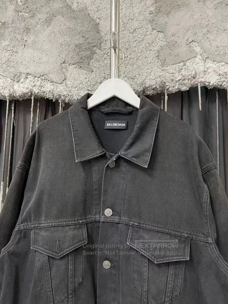 Balenciaga Balenciaga Script Logo Denim Jacket. Size US M / EU 48-50 / 2 - 3 Thumbnail