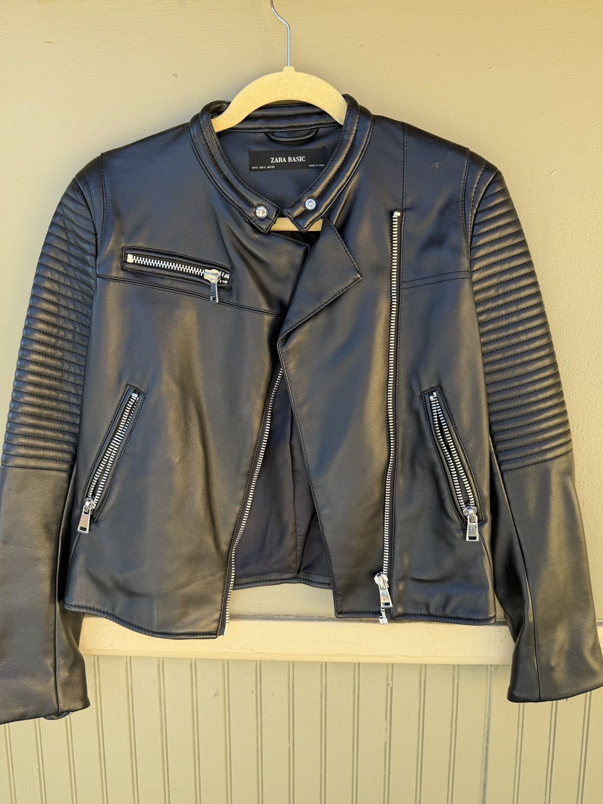 Zara Zara faux leather Size S / US 4 / IT 40 - 2 Thumbnail