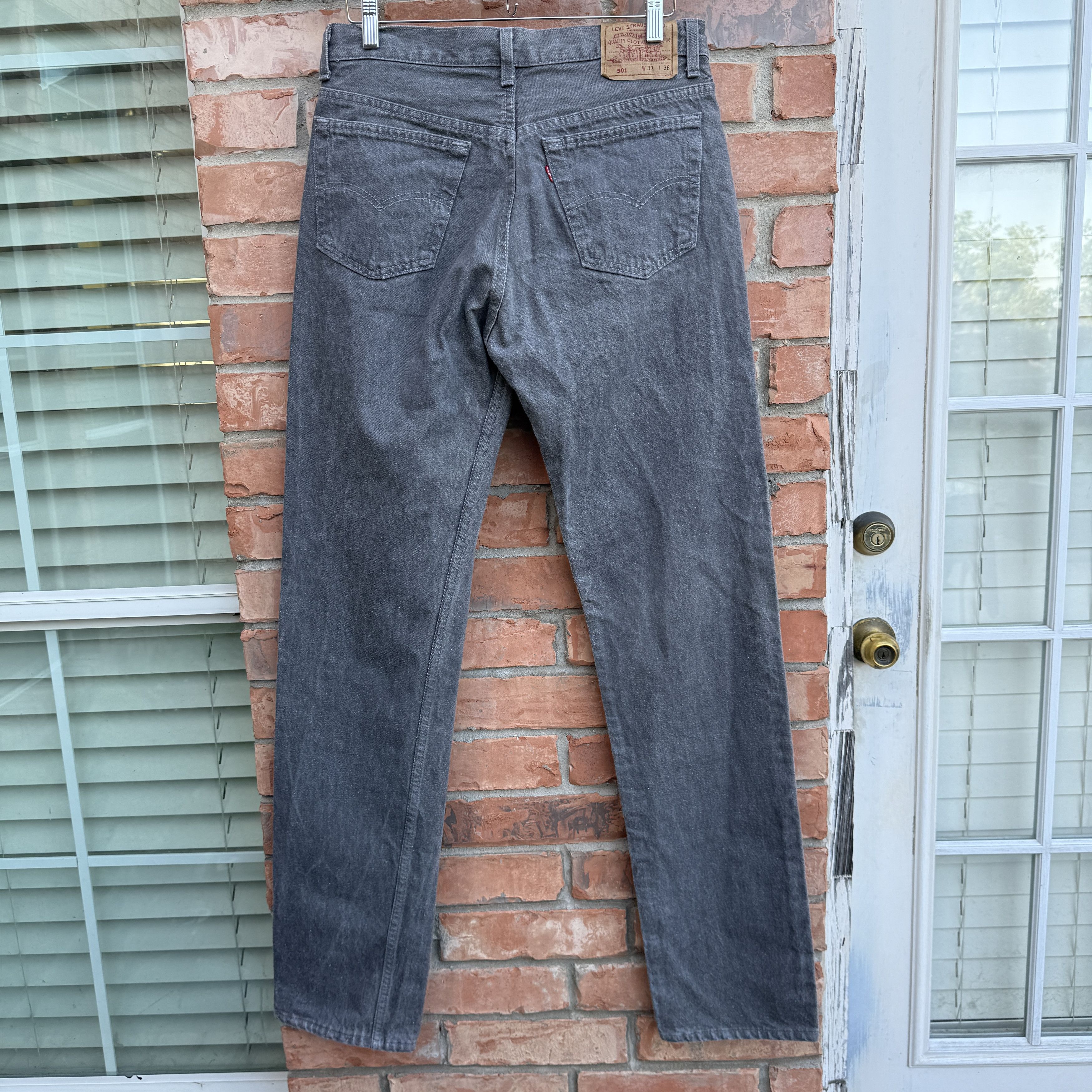 Levi's Vintage Levi's Grey Denim Button Fly Jeans 501 0636 Size US 32 / EU 48 - 4 Thumbnail