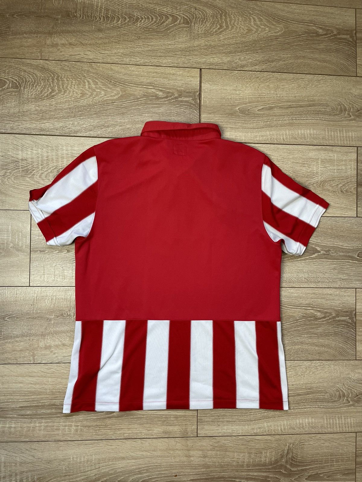 Umbro Rangers 10/11 Away Shirt Tennent's Poppy Lest We Forget Size US L / EU 52-54 / 3 - 9 Thumbnail