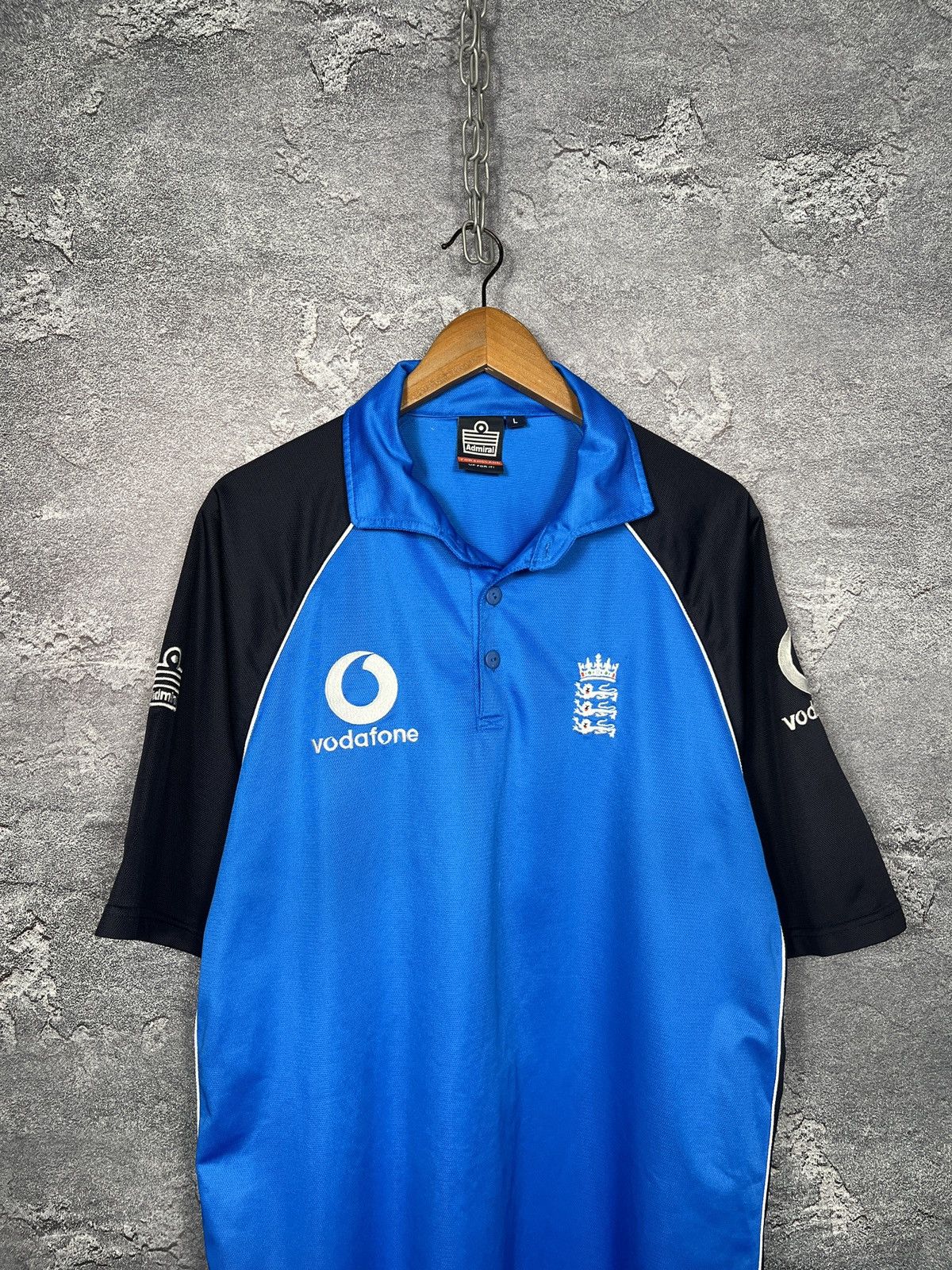 Vintage Vintage 2000/02 Admiral England Cricket Team Jersey Size L Size US L / EU 52-54 / 3 - 2 Thumbnail
