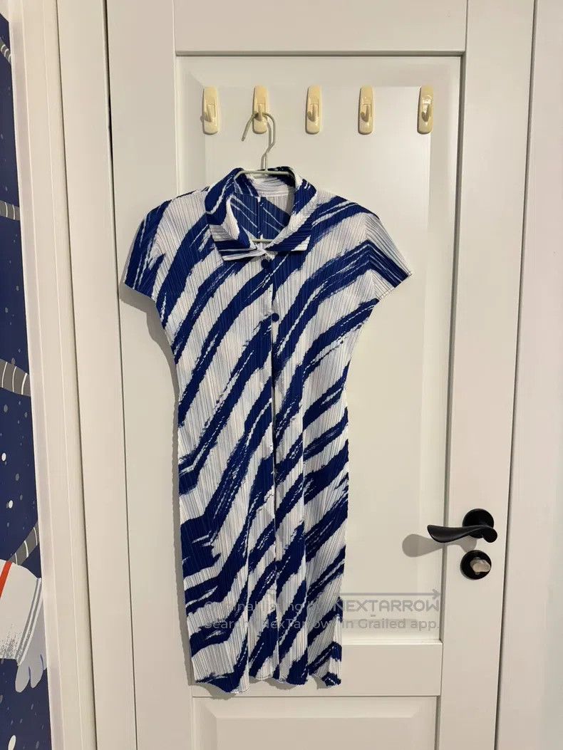 Issey Miyake Issey Miyake Blue and White Striped Shirt Size XXL / US 16-18 / IT 52-54 - 1 Thumbnail