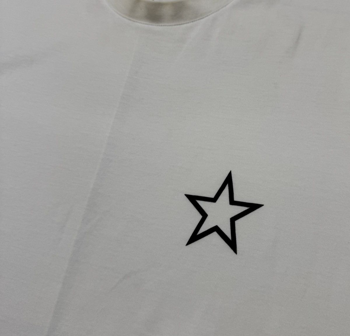 Givenchy GIVENCHY PARIS Made in Portugal Shirt Size US S / EU 44-46 / 1 - 5 Thumbnail