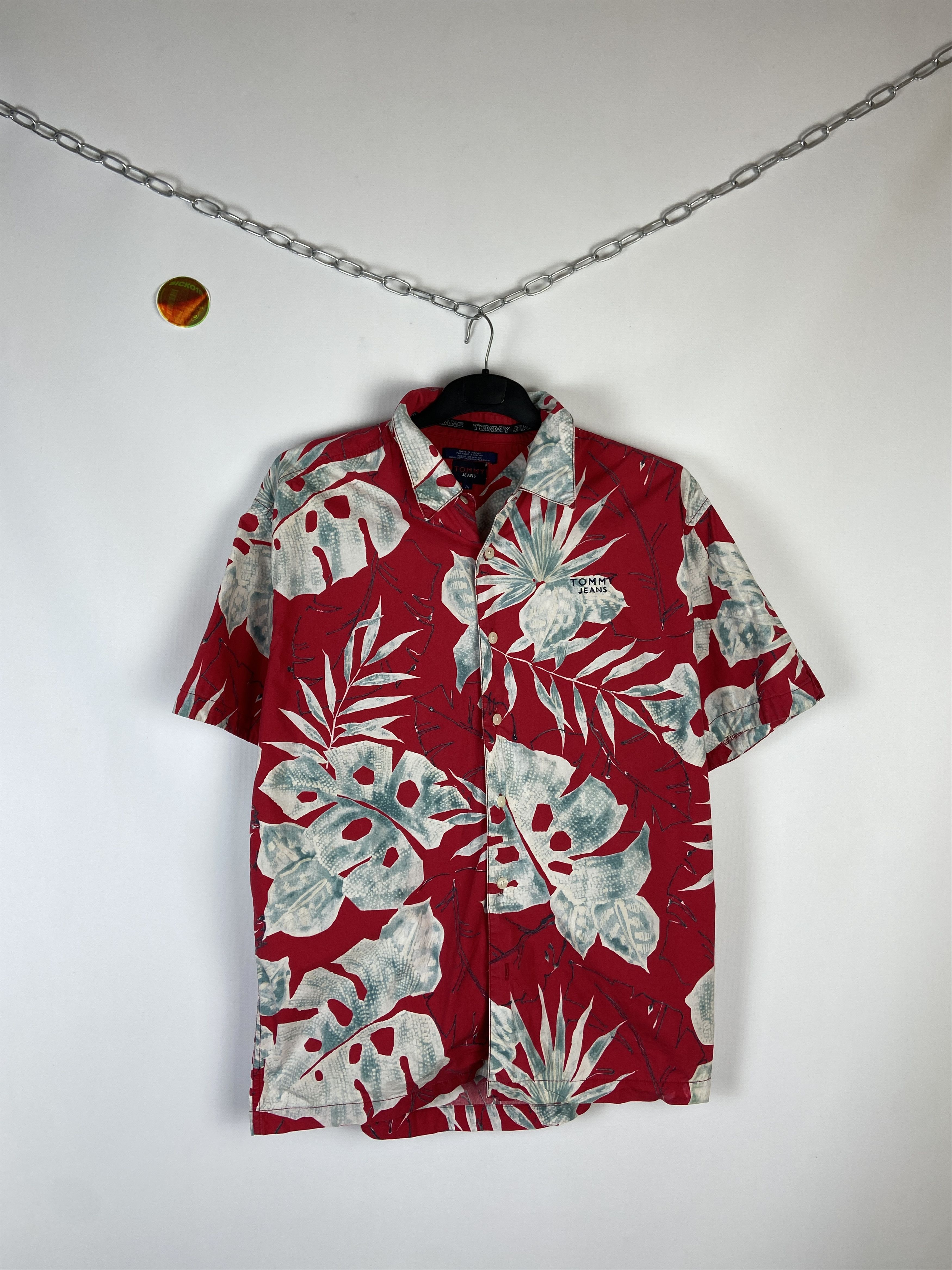 Tommy Hilfiger Vintage Tommy Hilfiger Crazy Aloha Hawaiian Shirt Size US L / EU 52-54 / 3 - 1 Thumbnail