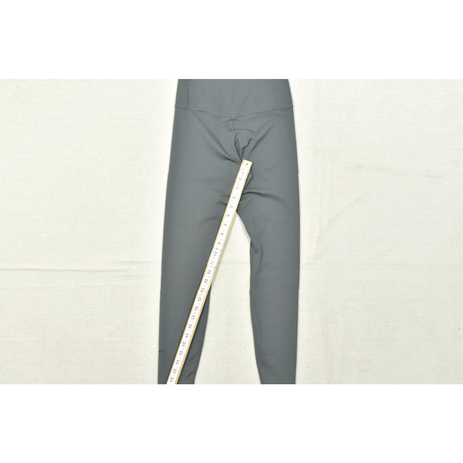 Nike Nike Dri-FIT Women's Gray High Waisted Leggings Size S Athletic Pants Skinny Ankle Logo Spring Summer Fall Womens Size 28" / US 6 / IT 42 - 6 Thumbnail