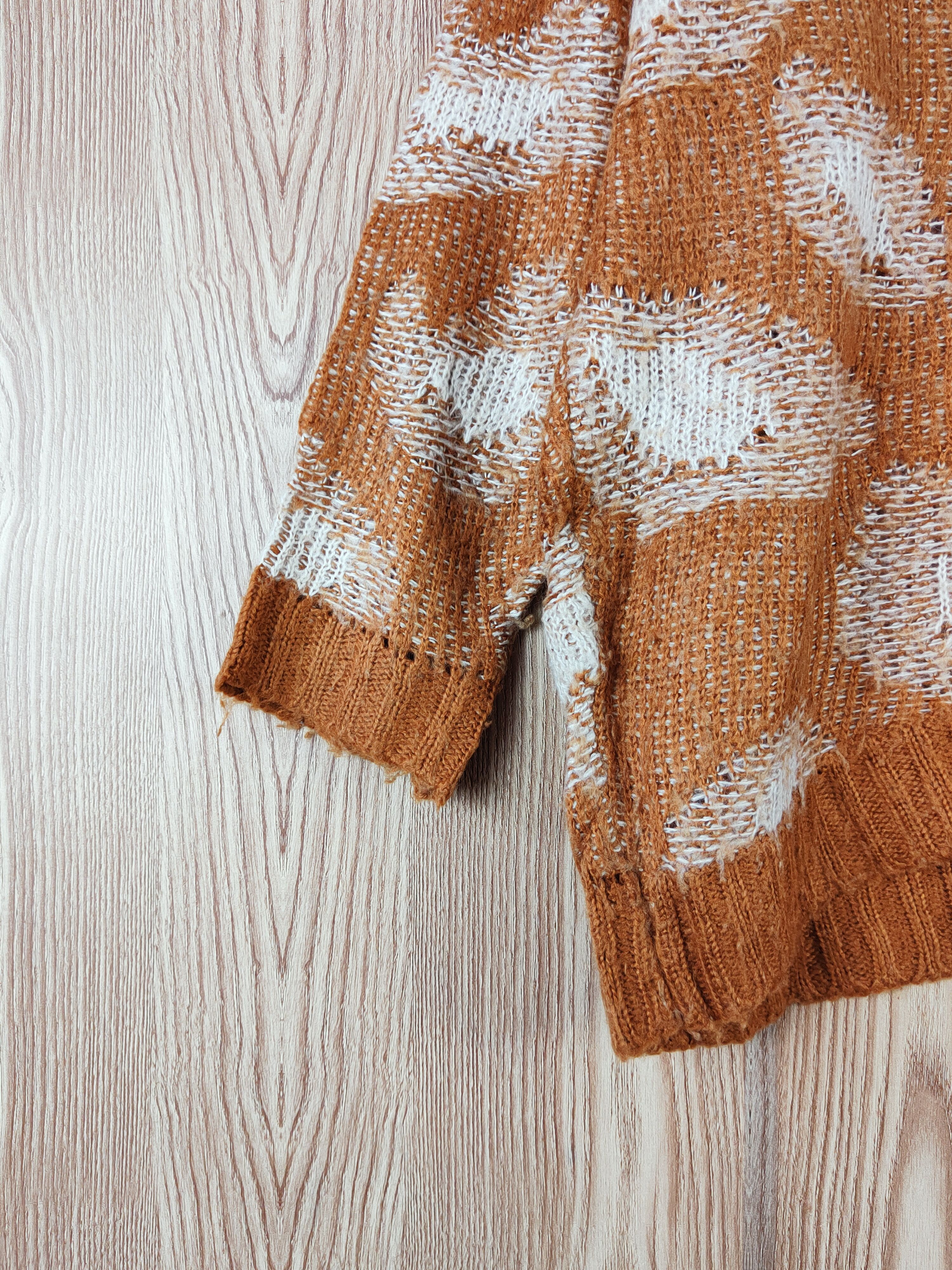 Japanese Brand × Vintage Edition Brown art Knitwear Sweatshirts #W129 Size US XL / EU 56 / 4 - 4 Thumbnail