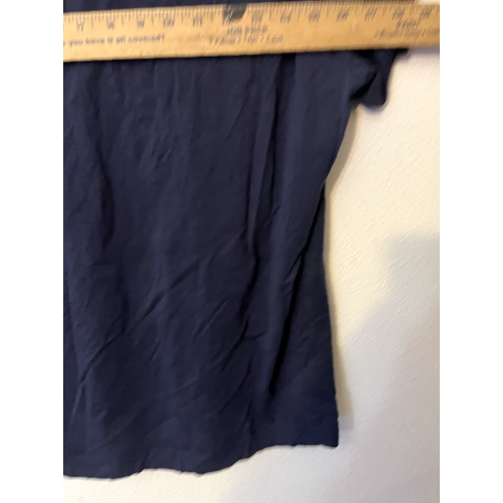 Lacoste Lacoste Pima Cotton V-Neck T-Shirt - Navy Blue Size S Mens Regular Short Sleeve Solid Logo Embroidered Cotton Size US S / EU 44-46 / 1 - 5 Thumbnail