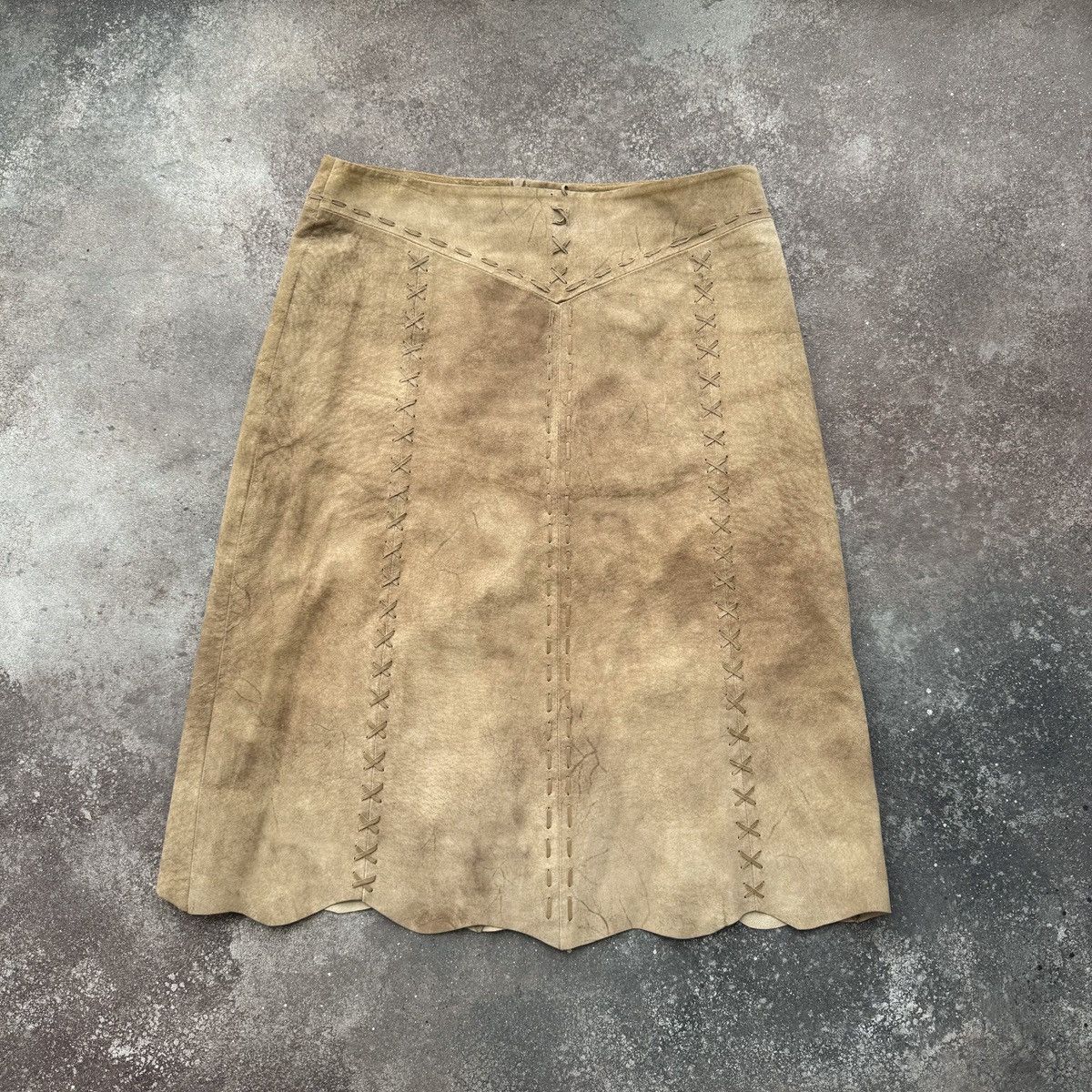 Morgan De Toi Moran de Toi Vintage Suede Leather Skirt (Bella Hadid owned) Size 26" / US 2 / IT 38 - 3 Thumbnail