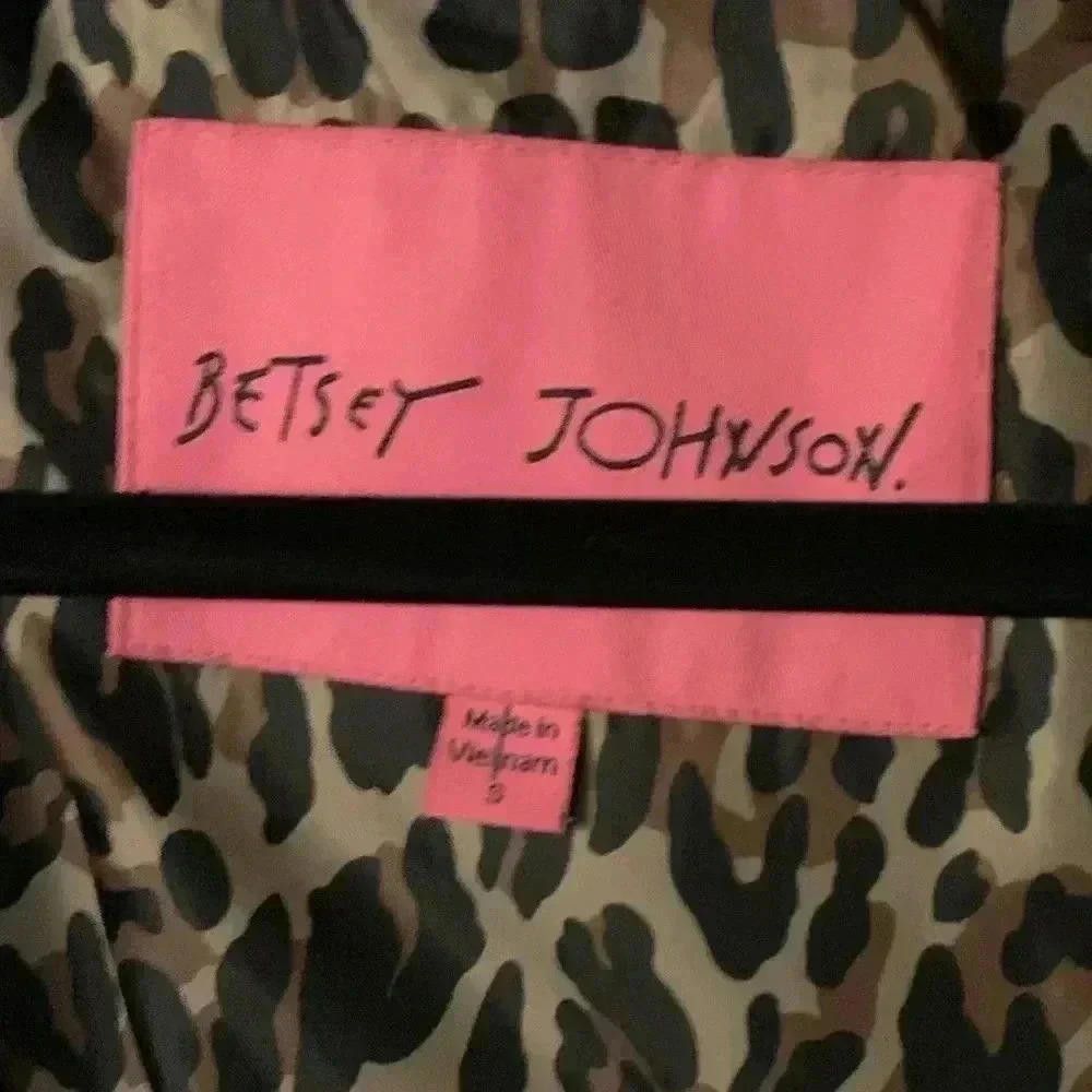Designer Stylish Betsey Johnson Black Hooded Jacket Size S / US 4 / IT 40 - 3 Thumbnail