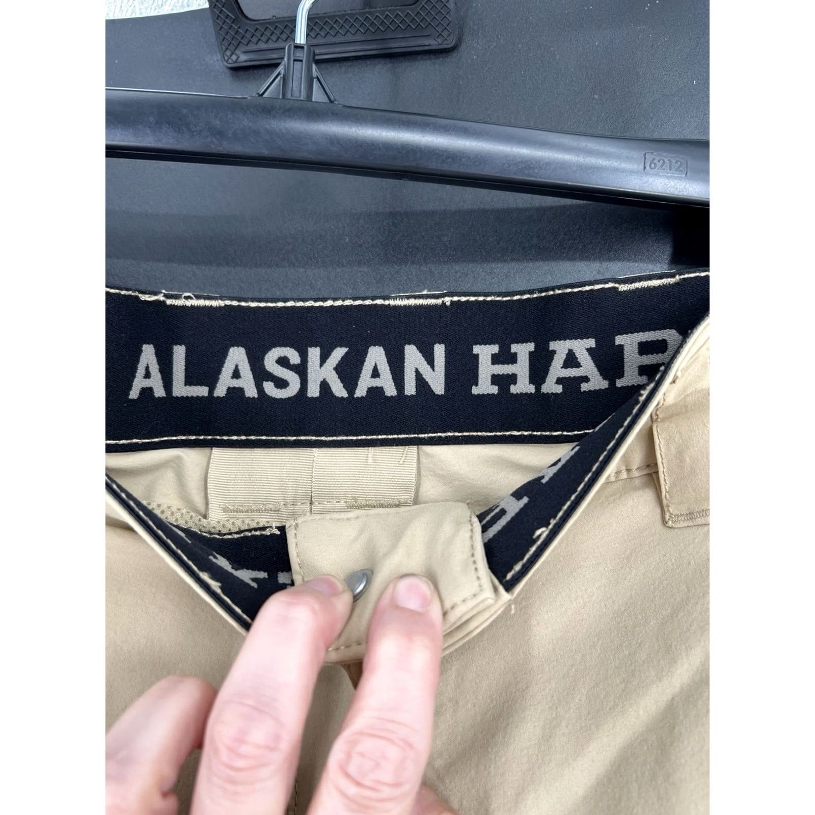 CO Alaskan Hardgear Duluth Trading Co Mens 36x34 Khaki Tan Outdoor Hiking Pants Size US 36 / EU 52 - 6 Thumbnail