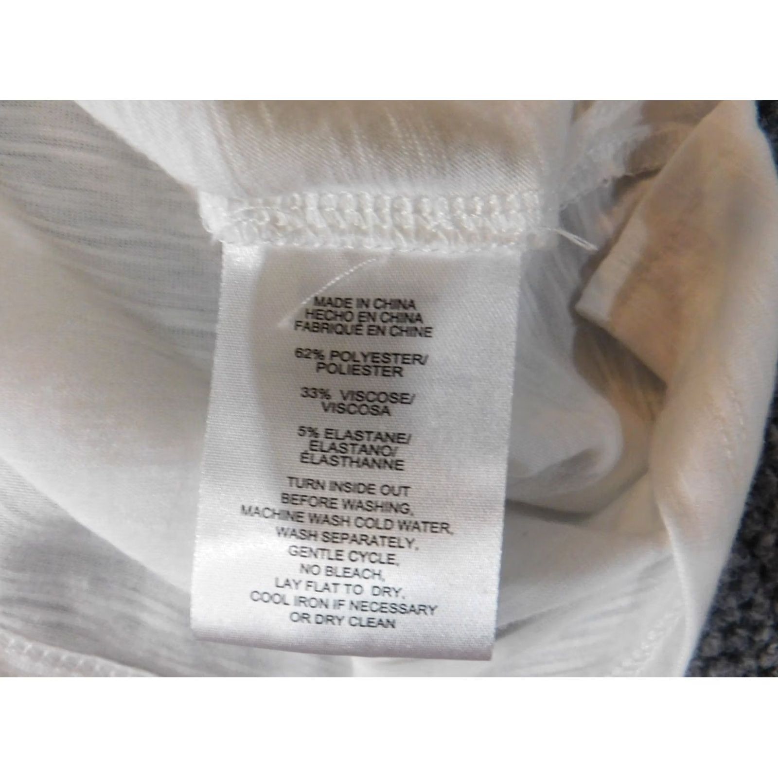 Jones New York Jones New York Blouse Shirt Women Large White Signature Pullover Crew Neck Polyester Rayon Stretch Casual Classic Size L / US 10 / IT 46 - 6 Thumbnail