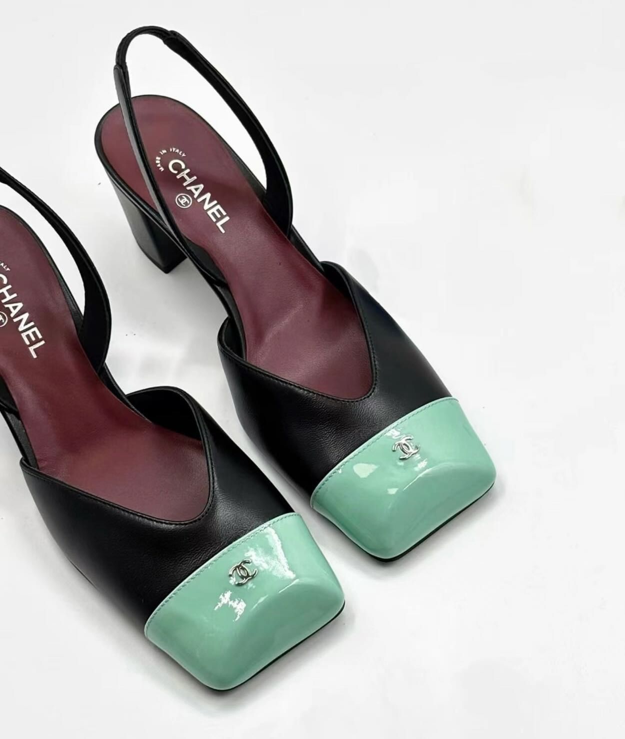Chanel os11x0426 Slingback in Black/Blue Size US 11 / IT 41 - 1 Thumbnail