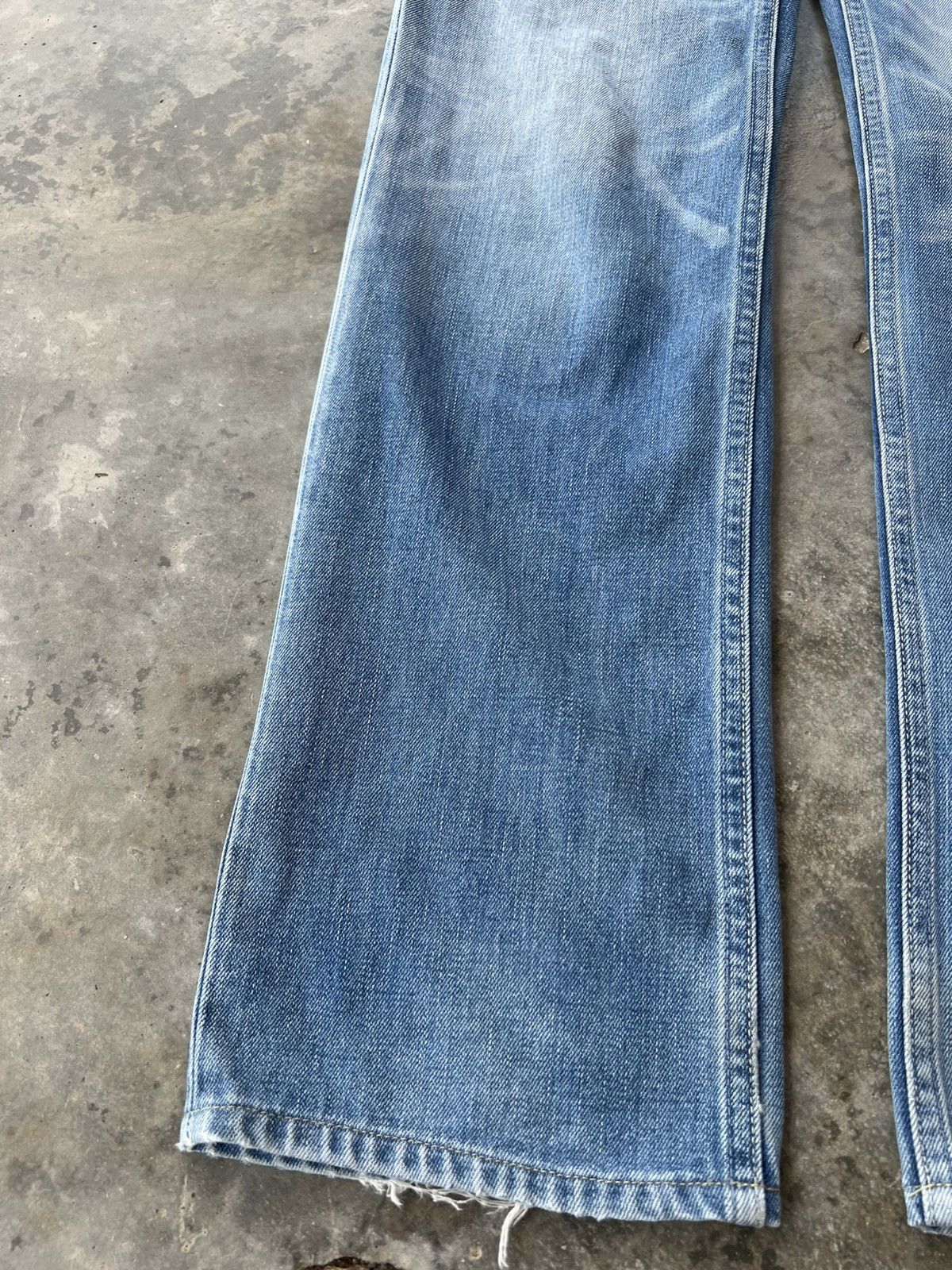Levi's Vintage Levis 502 Blue Faded Distressed Jean Size US 31 - 3 Thumbnail