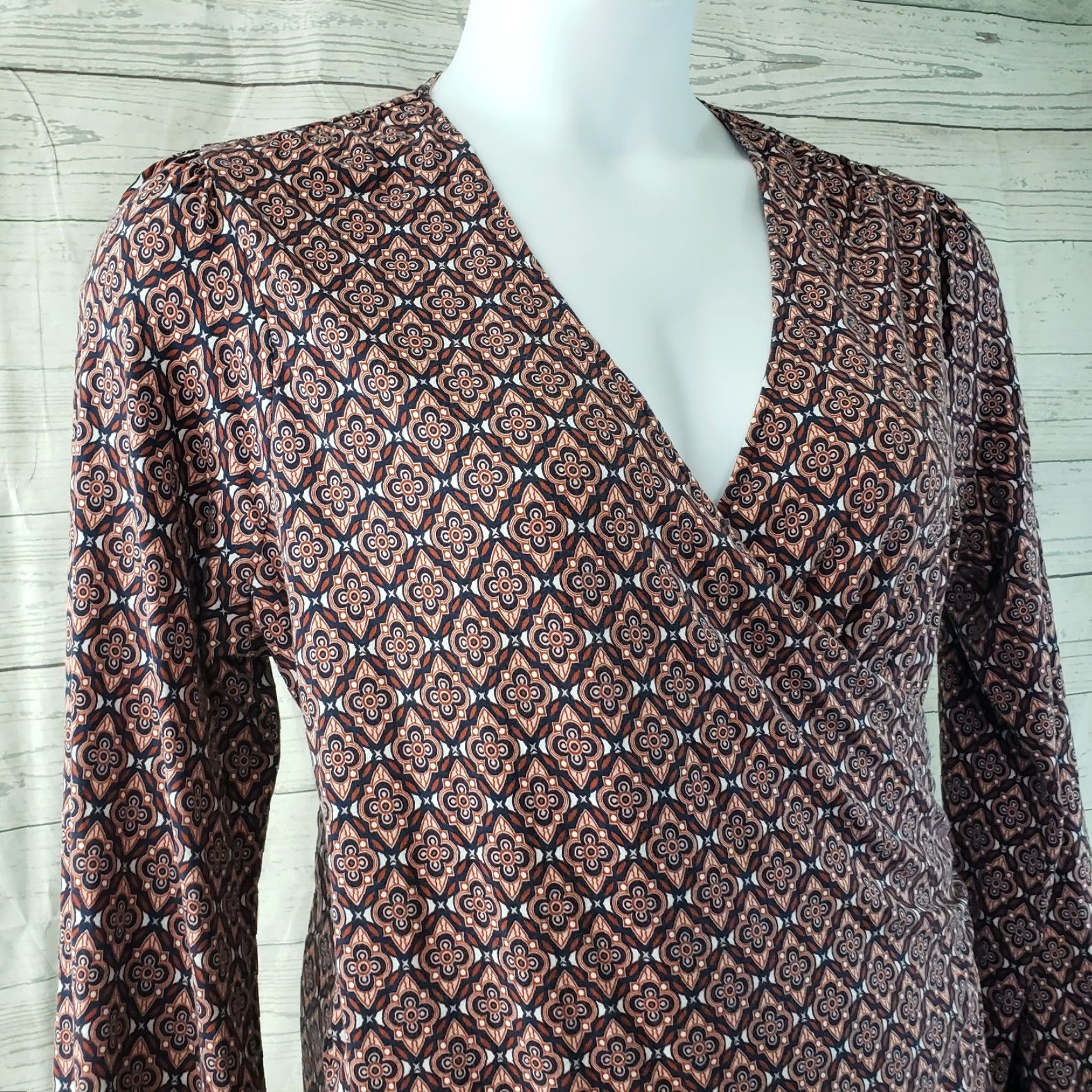 Boden Boden Womens Faux Wrap Top Sz 16 Pink V-Neck Long Sleeve Viscose Blend Blouse Womens Size 16 Pink Viscose Blend Size XXL / US 16-18 / IT 52-54 - 2 Thumbnail