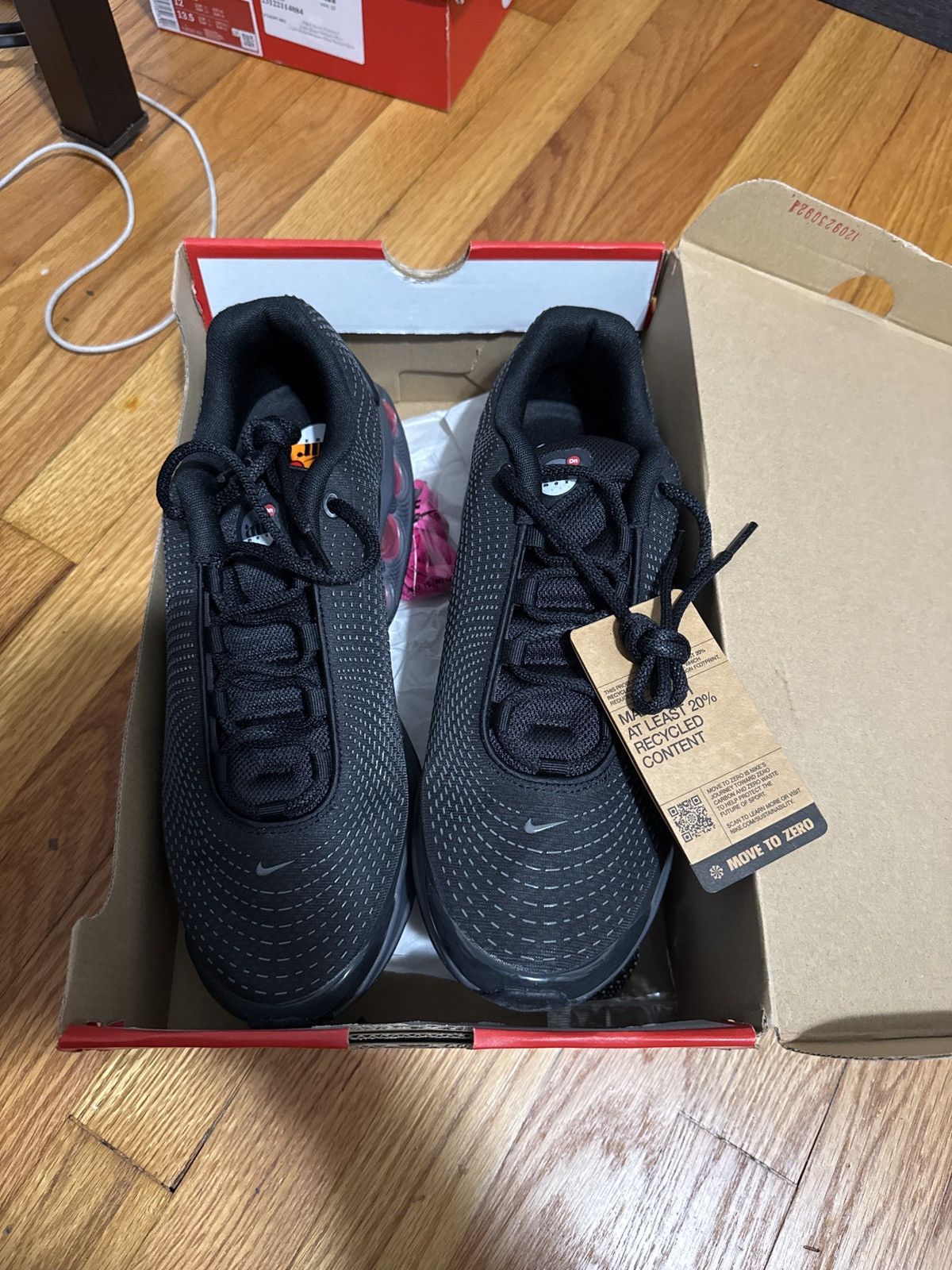 Nike Nike Airmax DN Size US 12 / EU 45 - 4 Thumbnail