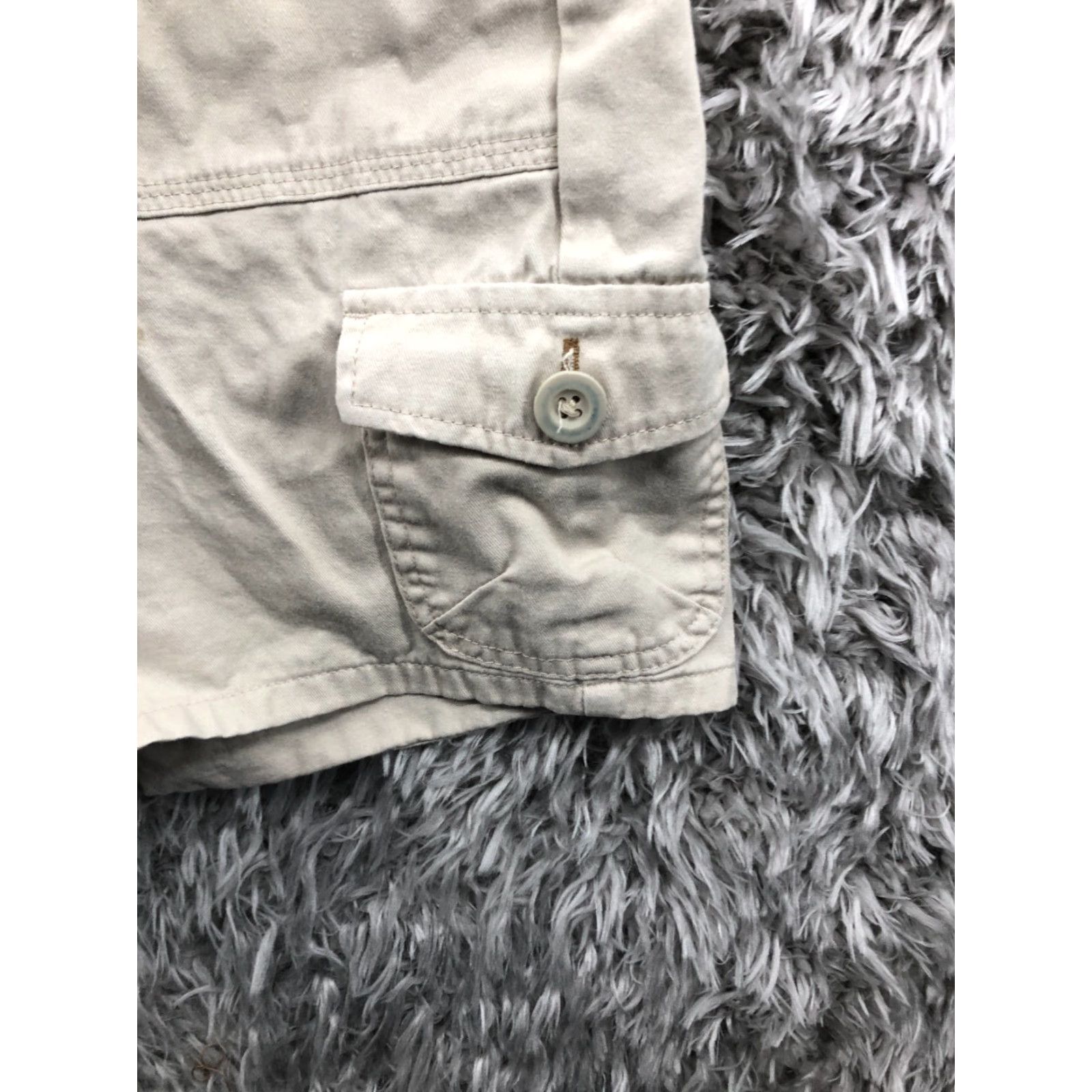 Lee Lee Cargo Shorts Womens Size 16 Mid Rise Medium Wash Beige Casual 5-Pocket Design Regular Fit Cotton Denim? Size 38" / US 16 / IT 52 - 5 Thumbnail