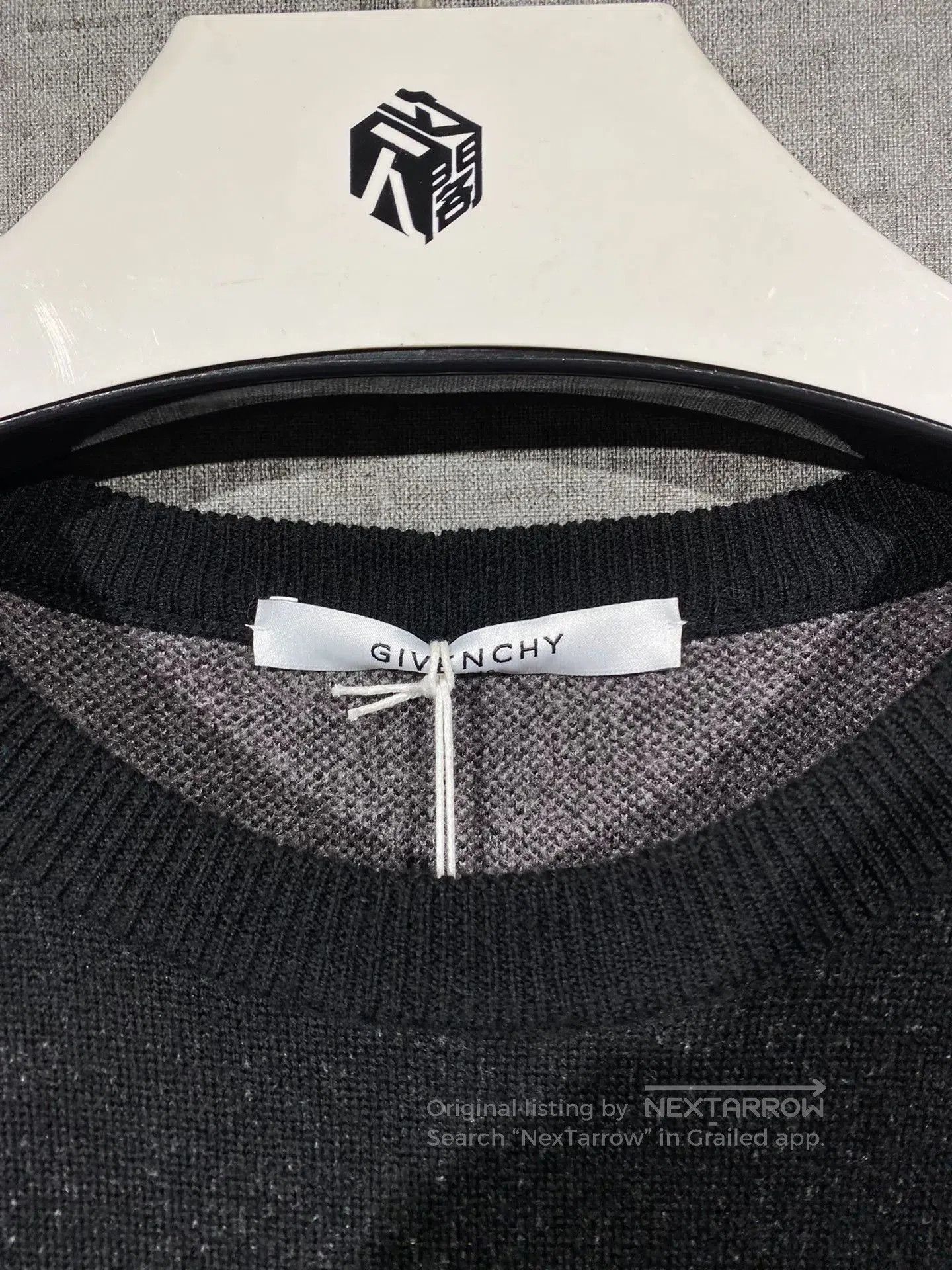 Givenchy givenchy men's knitted sweatshirt with tags. Size US XS / EU 42 / 0 - 5 Thumbnail