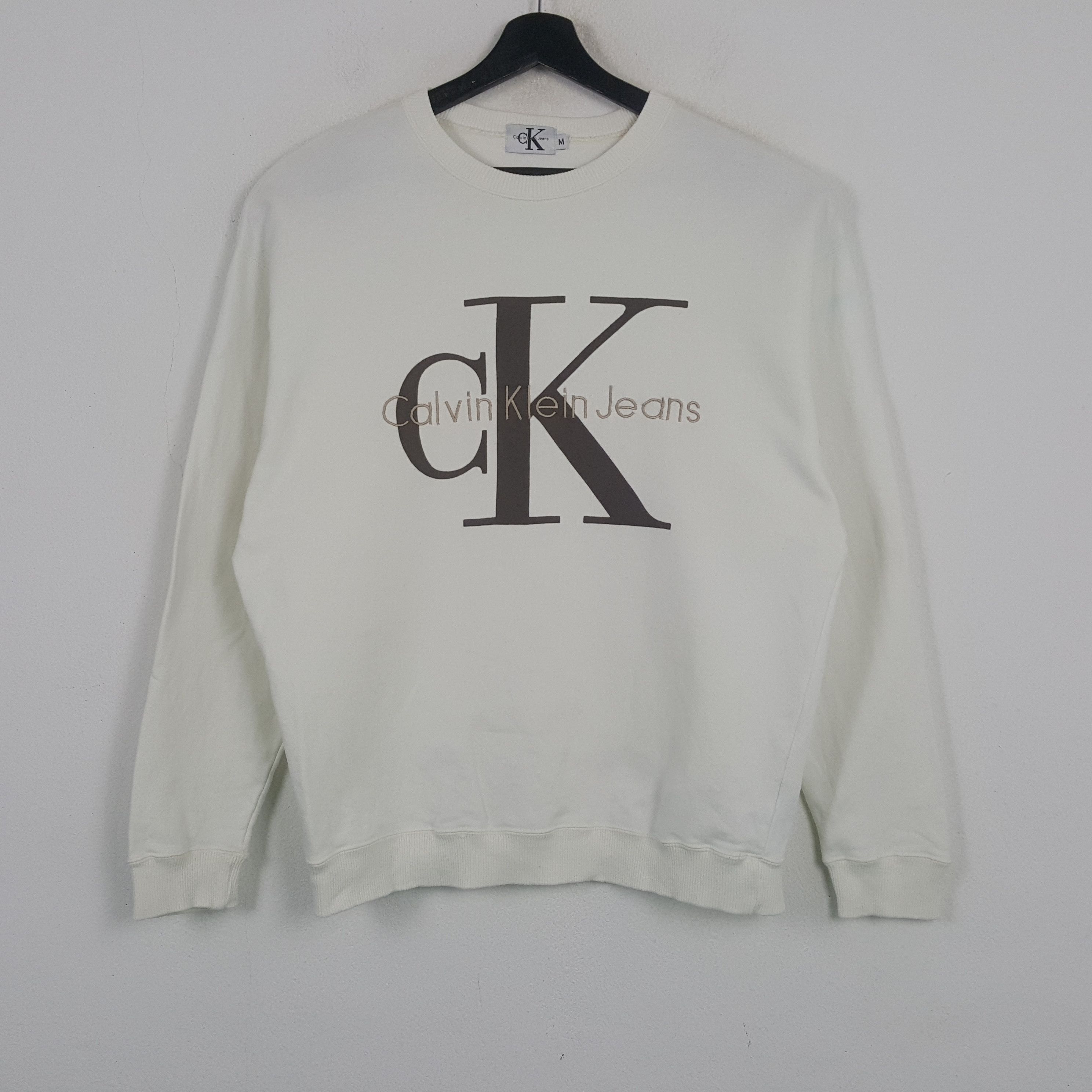 Calvin Klein CALVIN KLEIN Logo Spellout Design Sweatshirt C295N5 Size US M / EU 48-50 / 2 - 1 Thumbnail