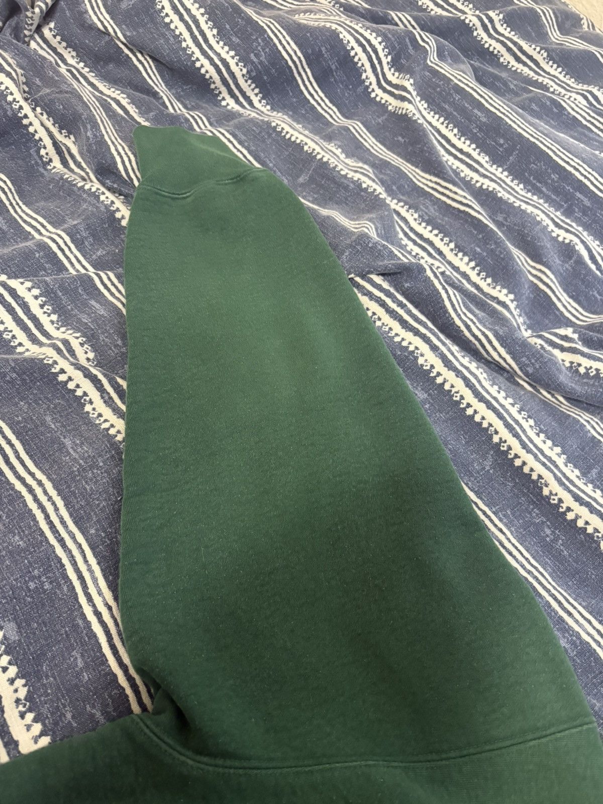 Supreme Supreme 2022 winter release dark green zip up small box logo Size US M / EU 48-50 / 2 - 7 Thumbnail