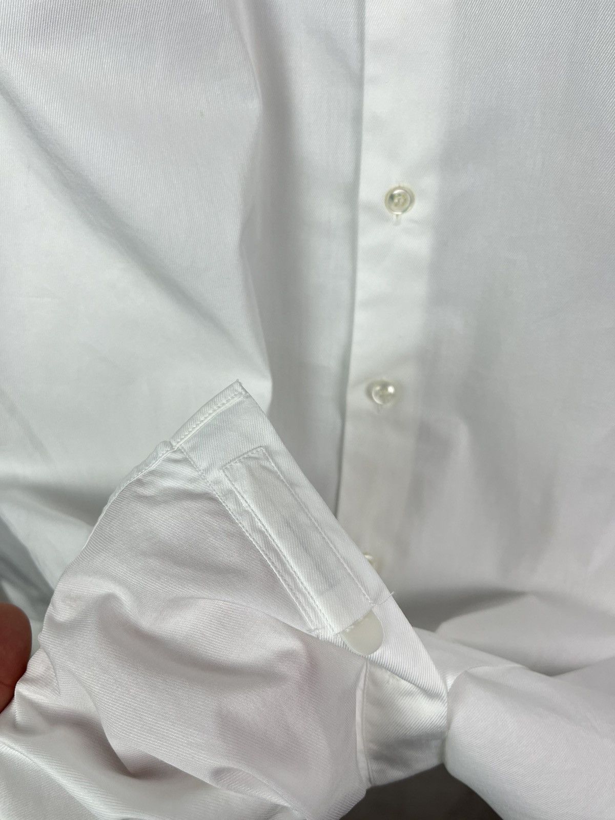 Giorgio Armani Luxury Giorgio Armani Classic Button Ups Shirt Italy Rare Size US M / EU 48-50 / 2 - 8 Thumbnail