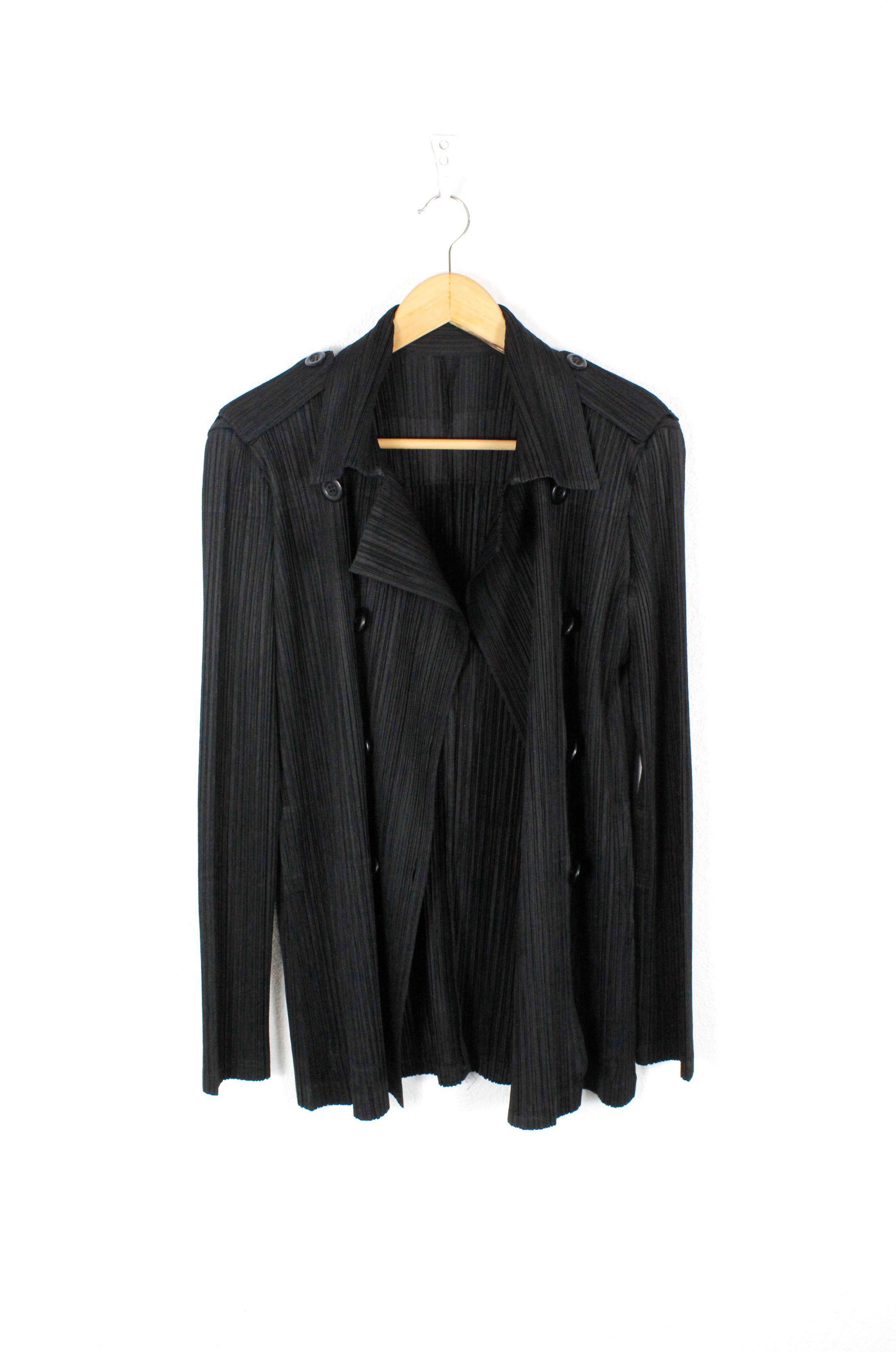 Issey Miyake Issey Miyake Pleats Please Black Double Breasted Jacket Size L / US 10 / IT 46 - 10 Thumbnail