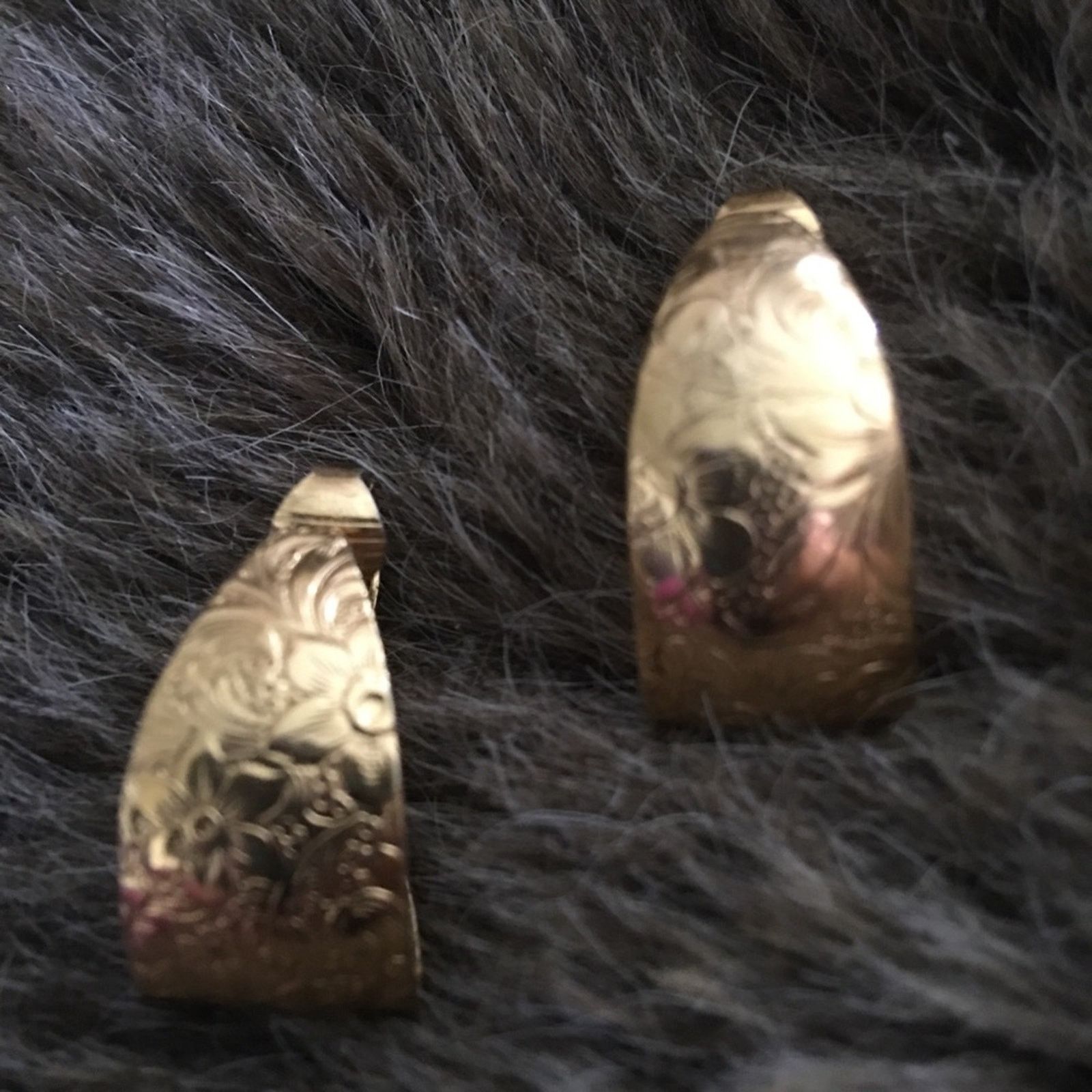 Vintage Vintage gold tone textured design clip earrings Size ONE SIZE - 4 Thumbnail