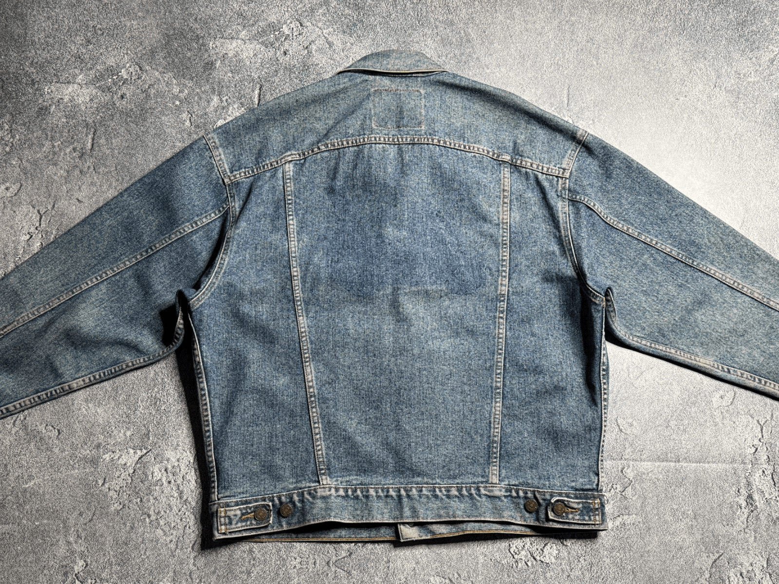 Levi's rare Levi’s Denim Trucker Jacket Size L Size US L / EU 52-54 / 3 - 6 Thumbnail