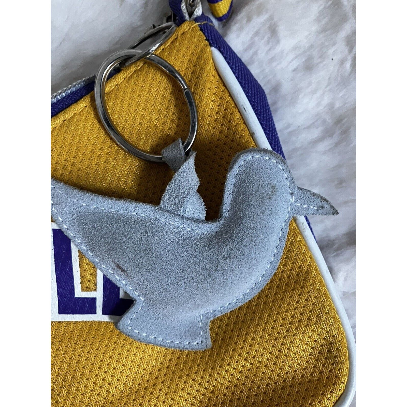 NBA Los Angeles Lakers Purse Casual game basketball LA y2k Size ONE SIZE - 4 Thumbnail