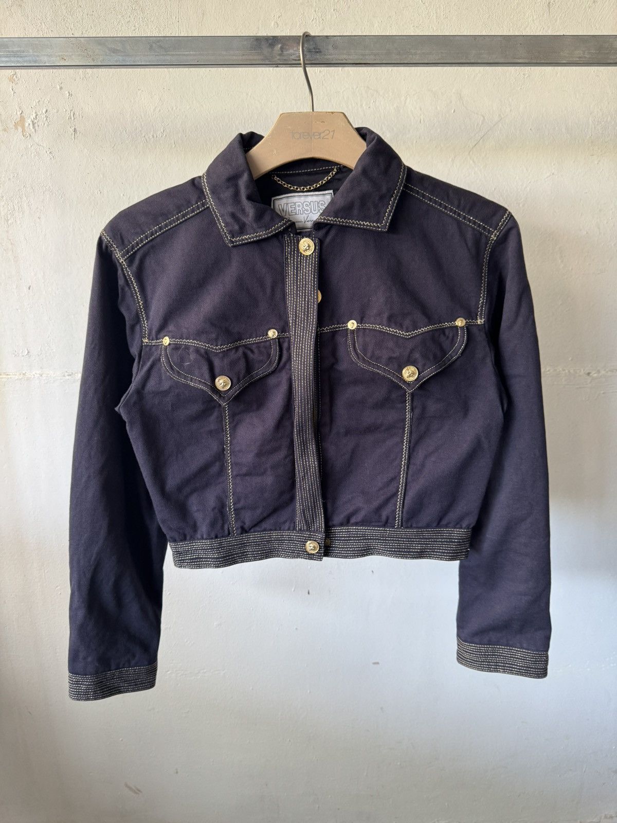 Versus Versace S/S 1992 Versus Gianni Versace Archive Crop Denim Jacket Size XS / US 0-2 / IT 36-38 - 2 Thumbnail