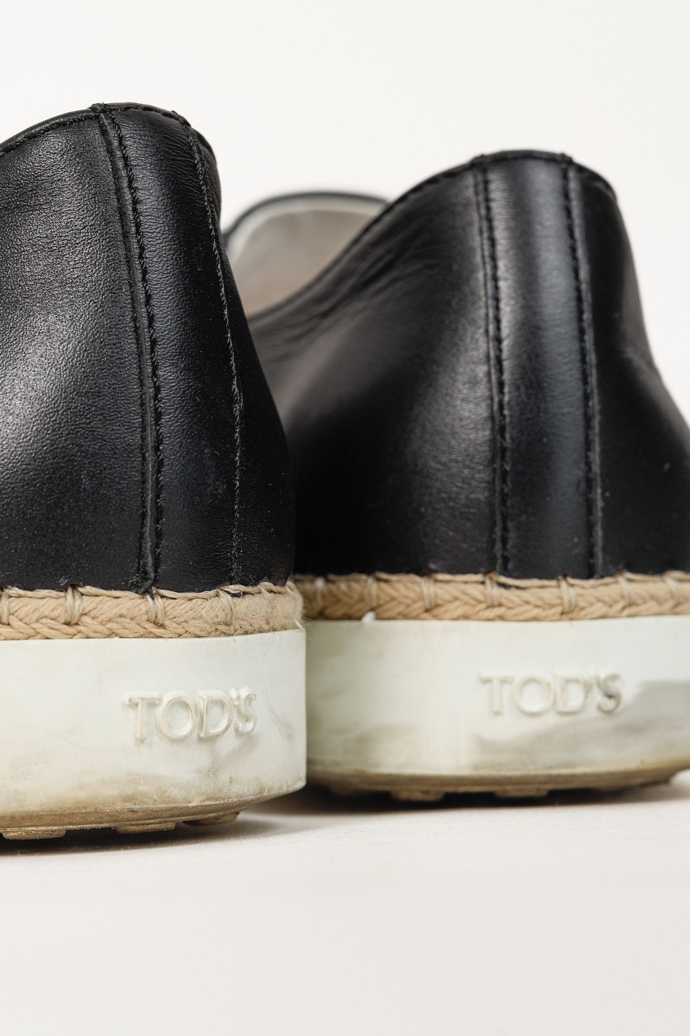 Tod's Tod's Francesina Leather Raffia-Detailed Slip-On Sneakers Size US 6 / IT 36 - 9 Thumbnail