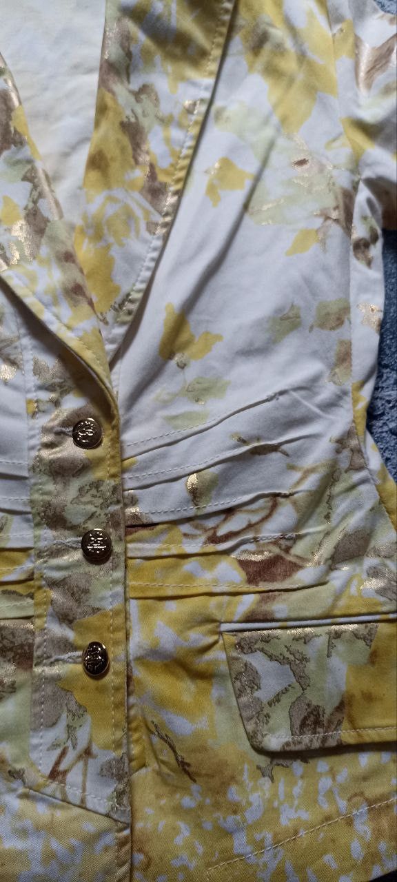 Roberto Cavalli Rare Roberto Cavalli Y2K Floral Print Jacket Yellow & Gold Size S / US 4 / IT 40 - 10 Thumbnail