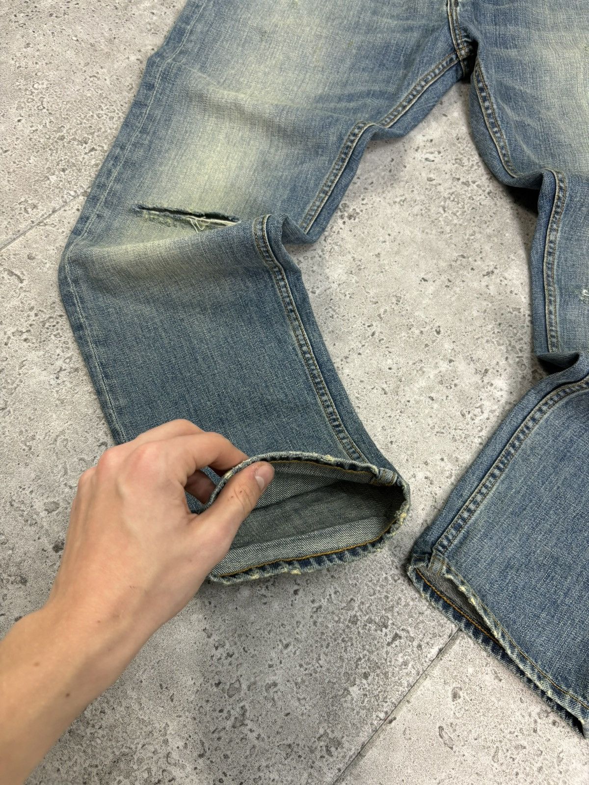 Allsaints × Japanese Brand All Saints Distressed Faded Knee Denim Jeans Pants 00s Y2K Size US 32 / EU 48 - 4 Thumbnail