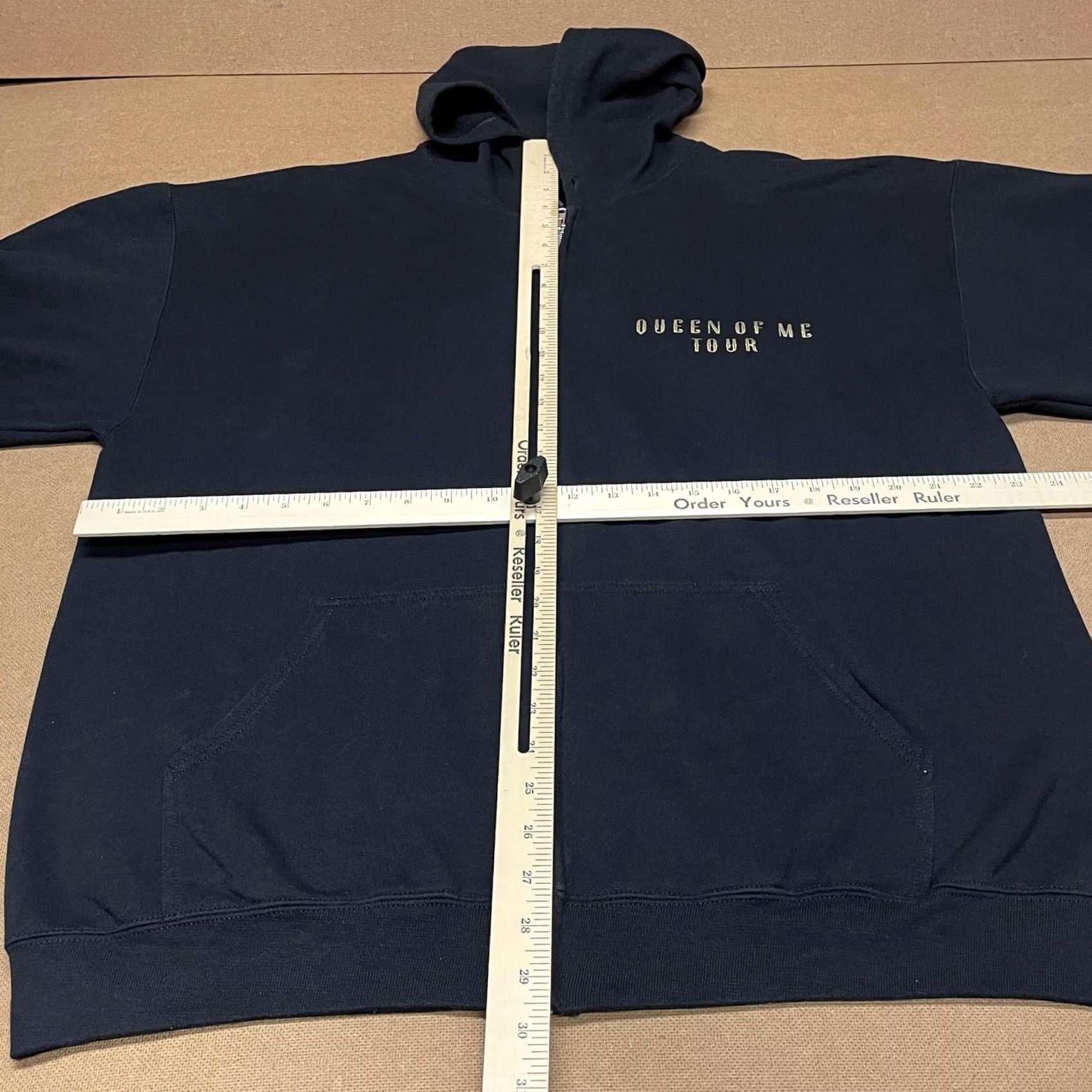 Vintage Shania Twain Hoodie Mens XL Black Queen of Me Tour 2023 Full Zip Sweatshirt Size US XL / EU 56 / 4 - 7 Thumbnail