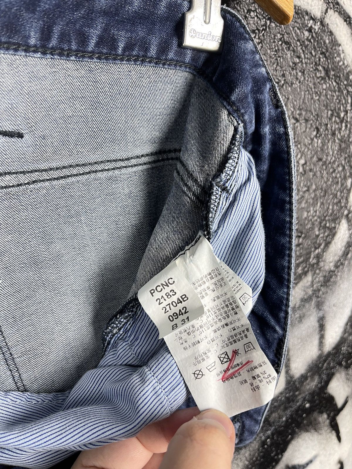 Emporio Armani Emporio Armani 9.5 oz. Slim Fit Blue Denim Jeans Size W32 Size US 32 / EU 48 - 19 Thumbnail