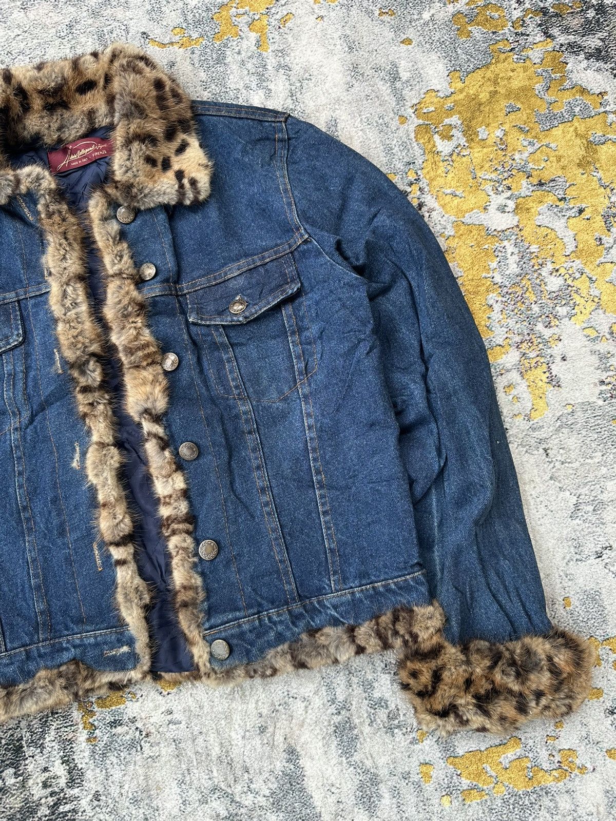 Le Grande Bleu (L.G.B.) CRAZY FAUX FUR COLLAR DENIM JACKET VINTAGE Y2K JAPAN STYLE Size US M / EU 48-50 / 2 - 4 Thumbnail