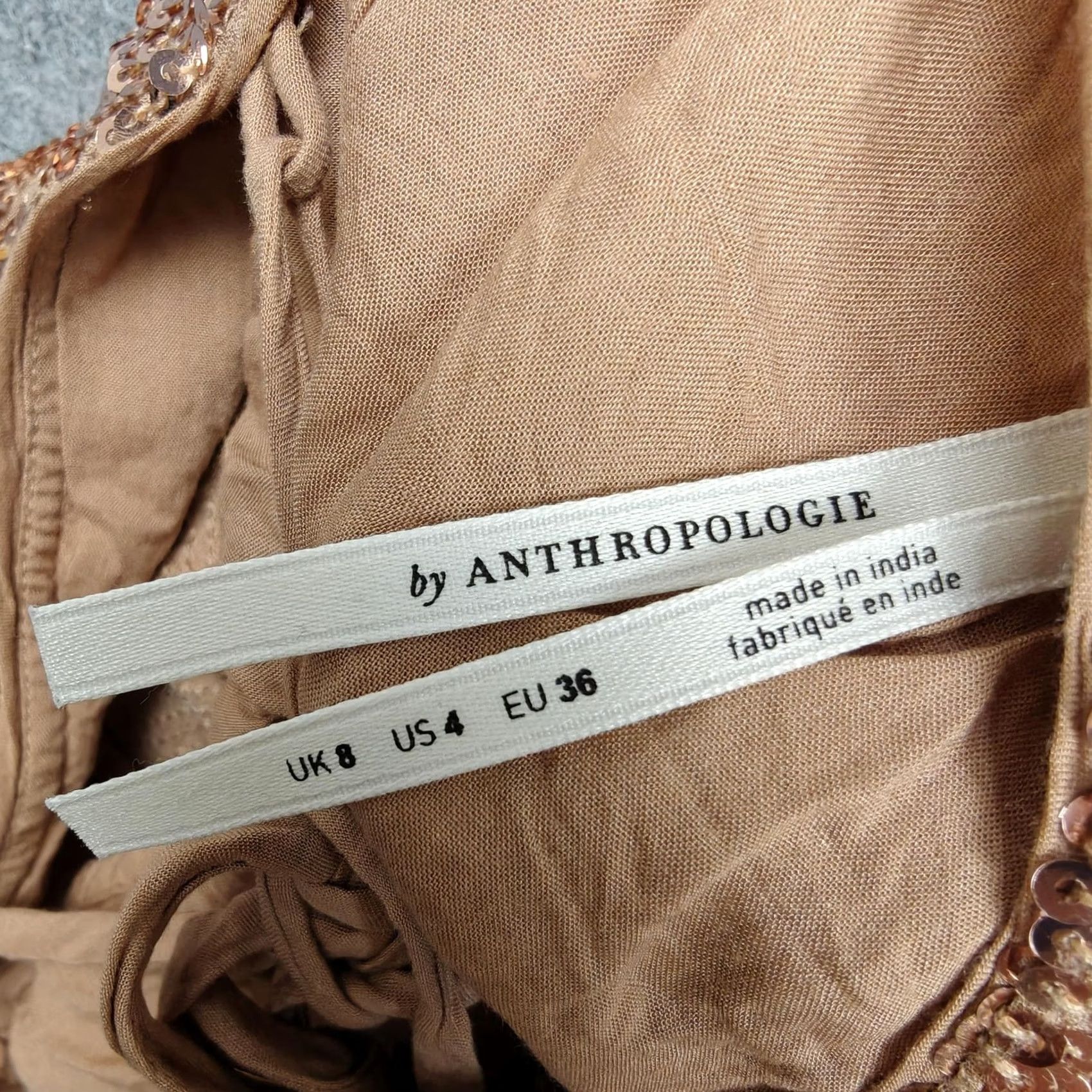 Anthropologie Anthropologie Gold Sequin Tunic Top Blouse Womens 4 3/4 Sleeve Tie Back Size S / US 4 / IT 40 - 3 Thumbnail